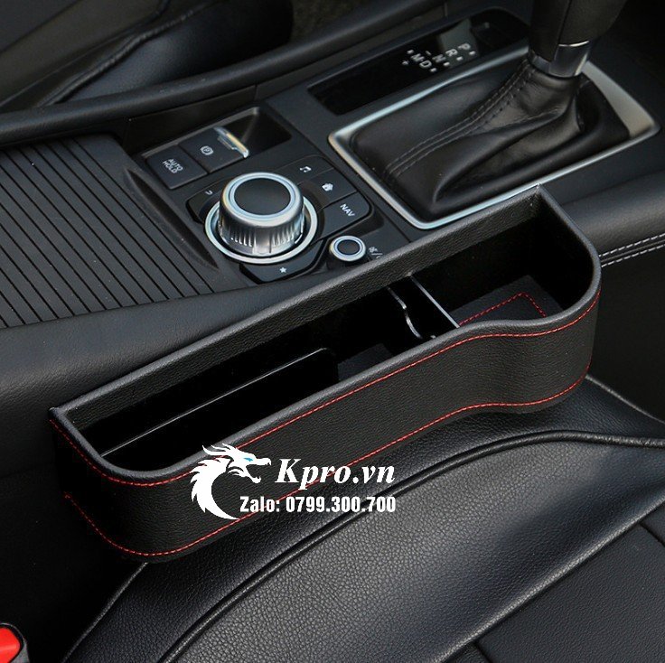 Khay Đựng Đồ Khe Ghế Trước vân carbon có logo
