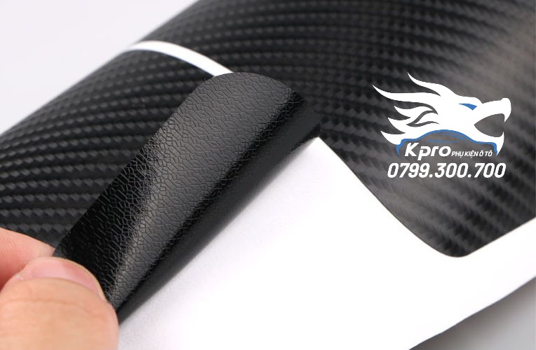 Decal vân carbon chống trầy bậc cửa (4 cửa)