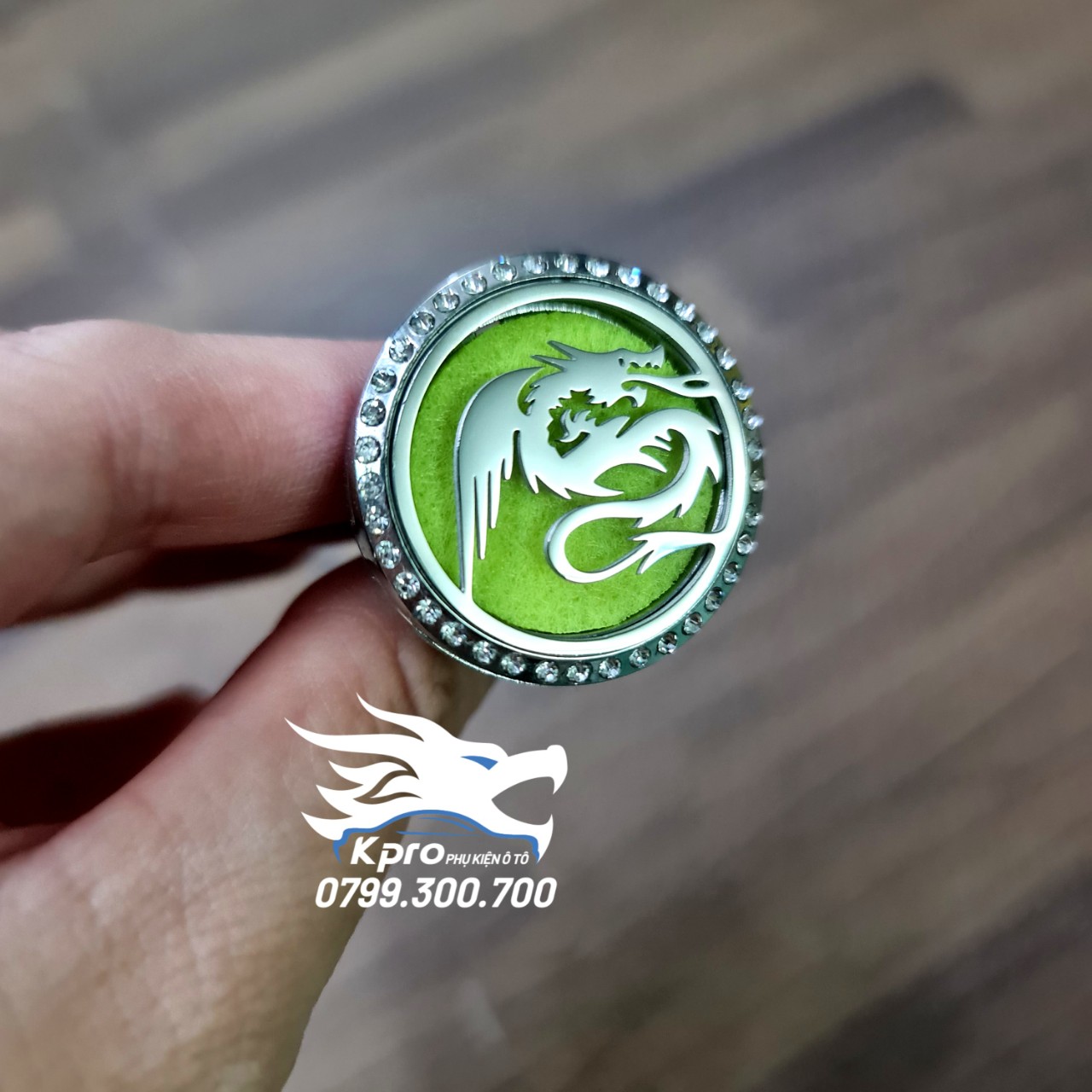 Nước Hoa Gắn Cửa Gió Ô Tô Vỏ Sò