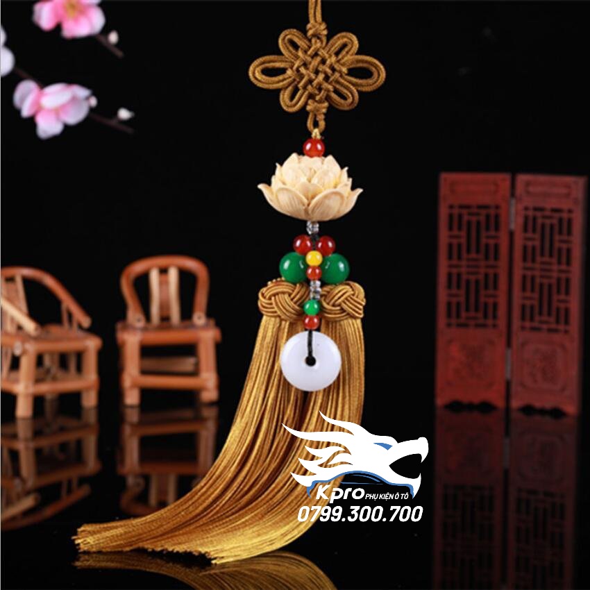 Hoa sen nhựa treo trang trí