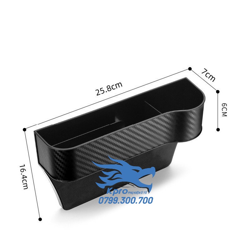 Khay đựng đồ khe ghế trước ô tô nhựa vân carbon