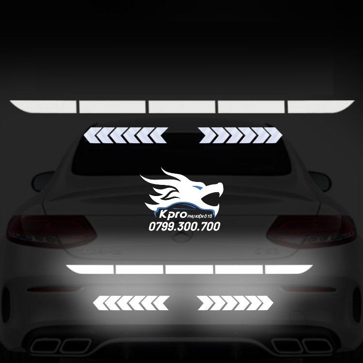 Decal phản quang dán đuôi xe ô tô + mũi tên