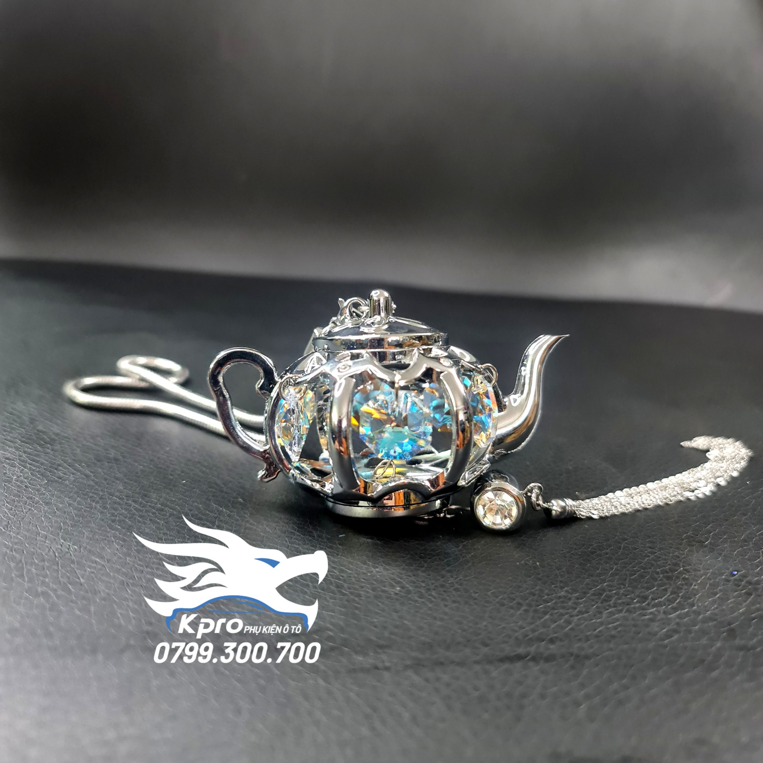 Ấm Trà Treo Trang Trí