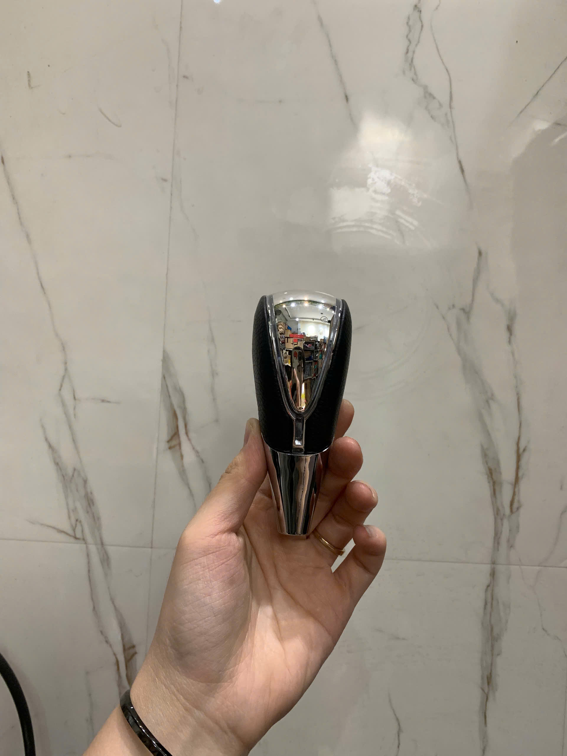Cần gạt số ô tô thay thế đèn led