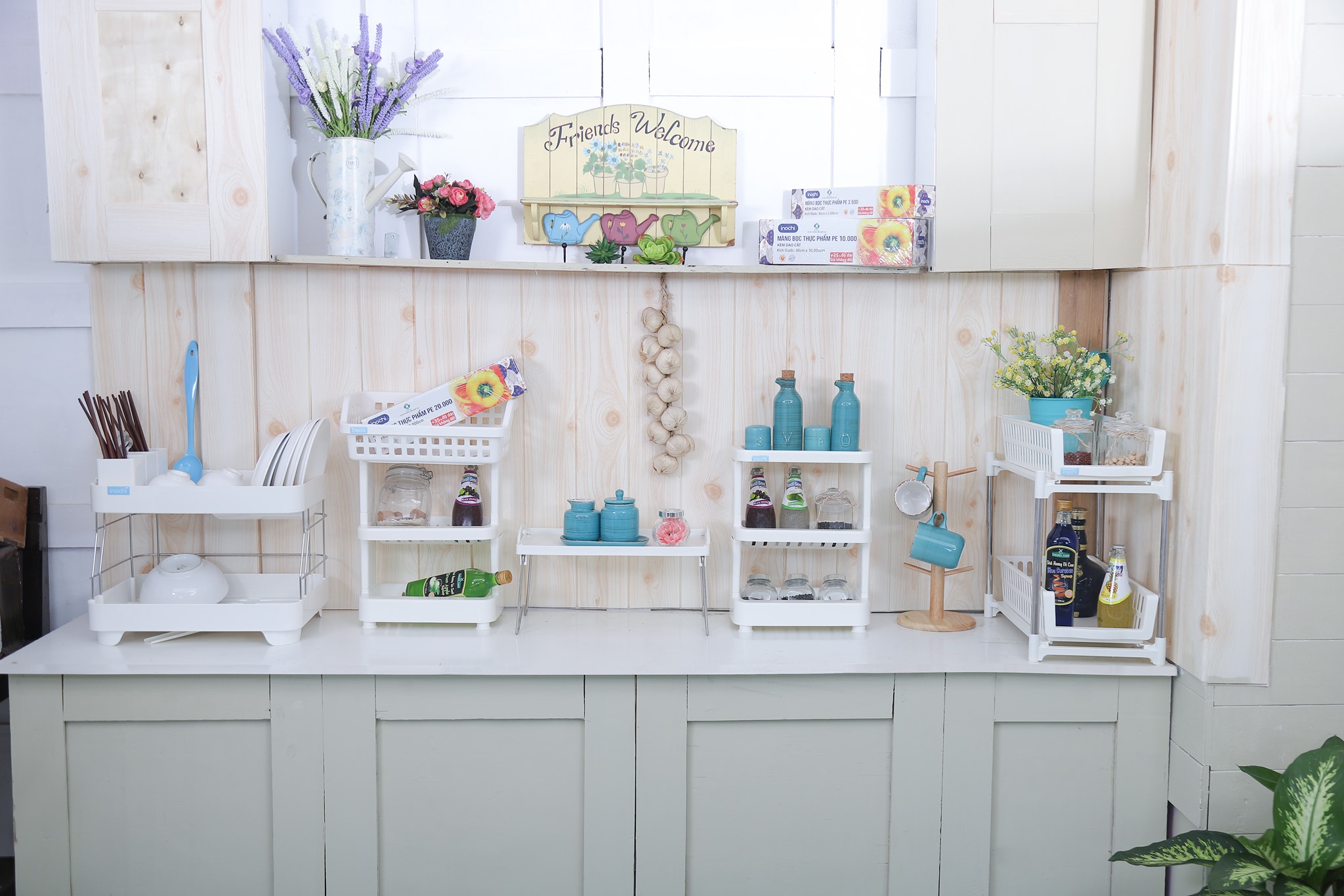 Danh mục Kệ/ gió