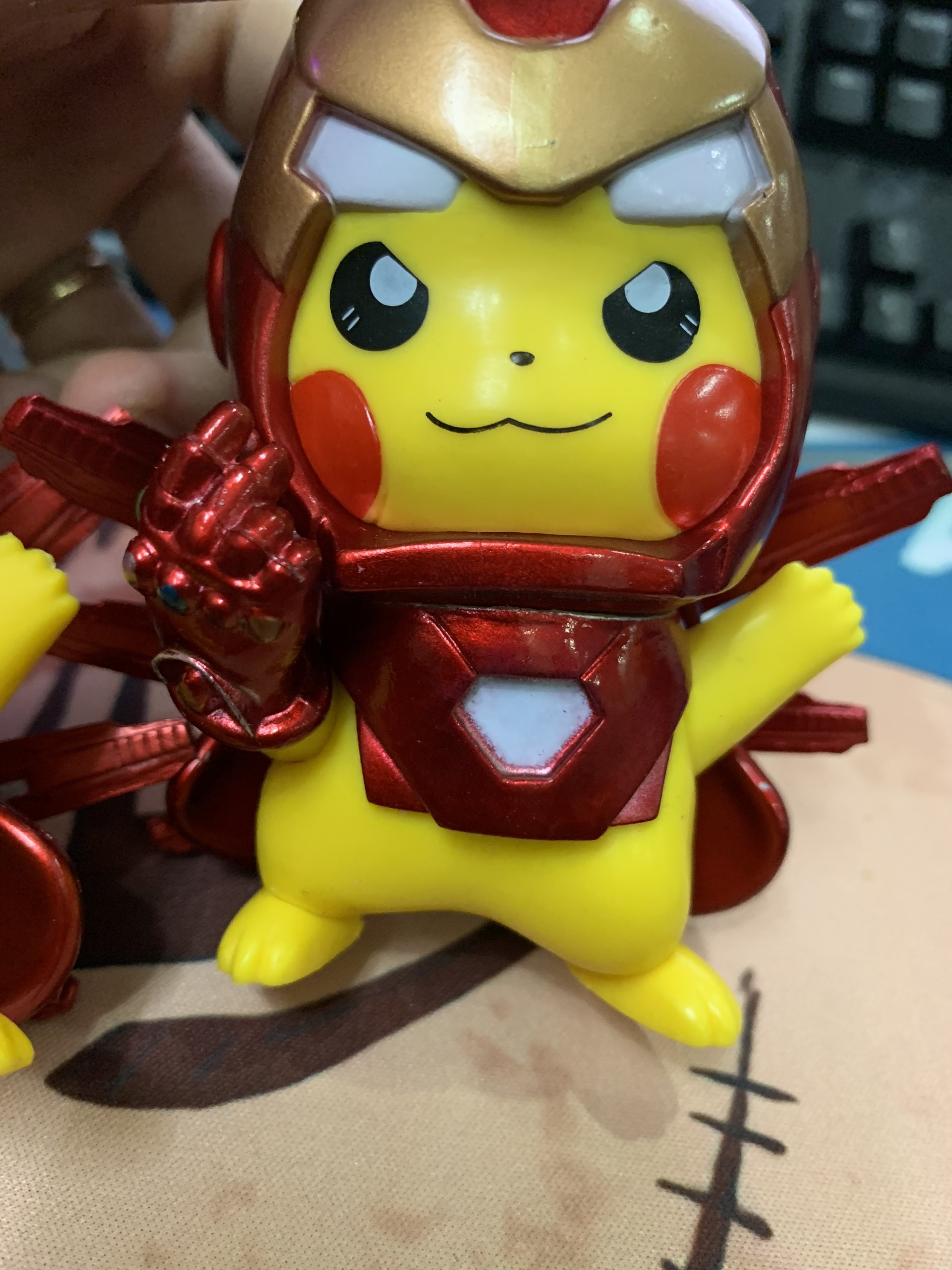 Mô Hình Figure Anime Pikachu Cosplay Ironman Tiệm Đồ Chơi Ráp