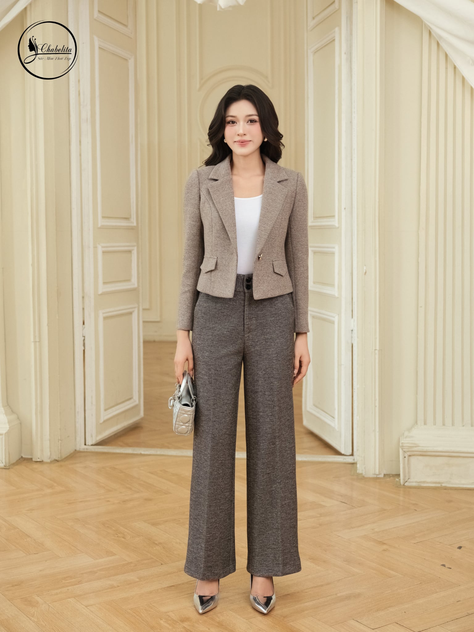 Áo vest dài tay 1 khuy màu nâu