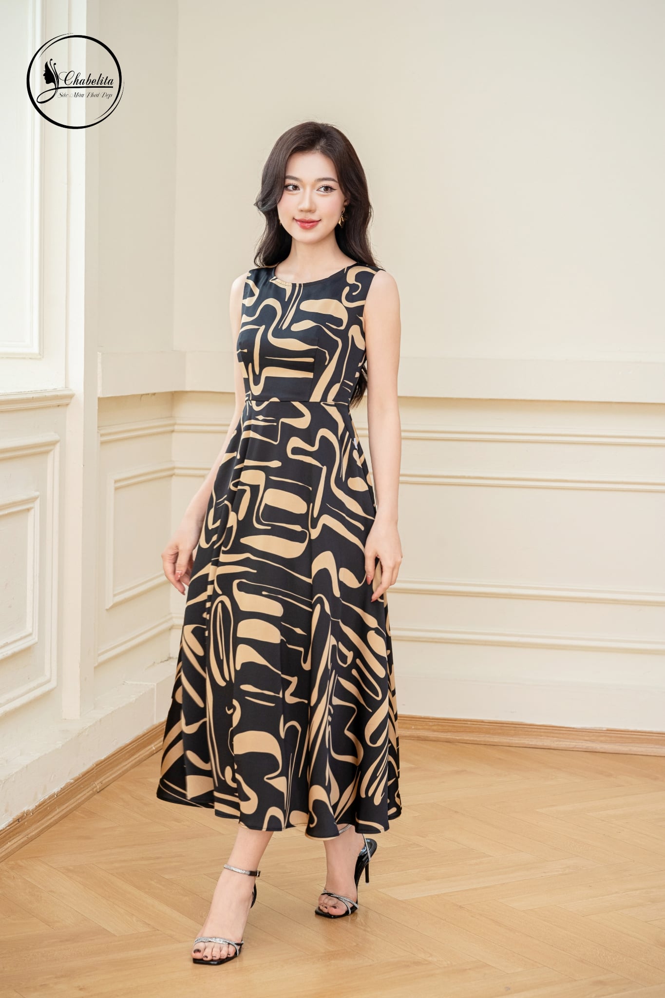 Đầm xòe sát nách họa tiết nâu