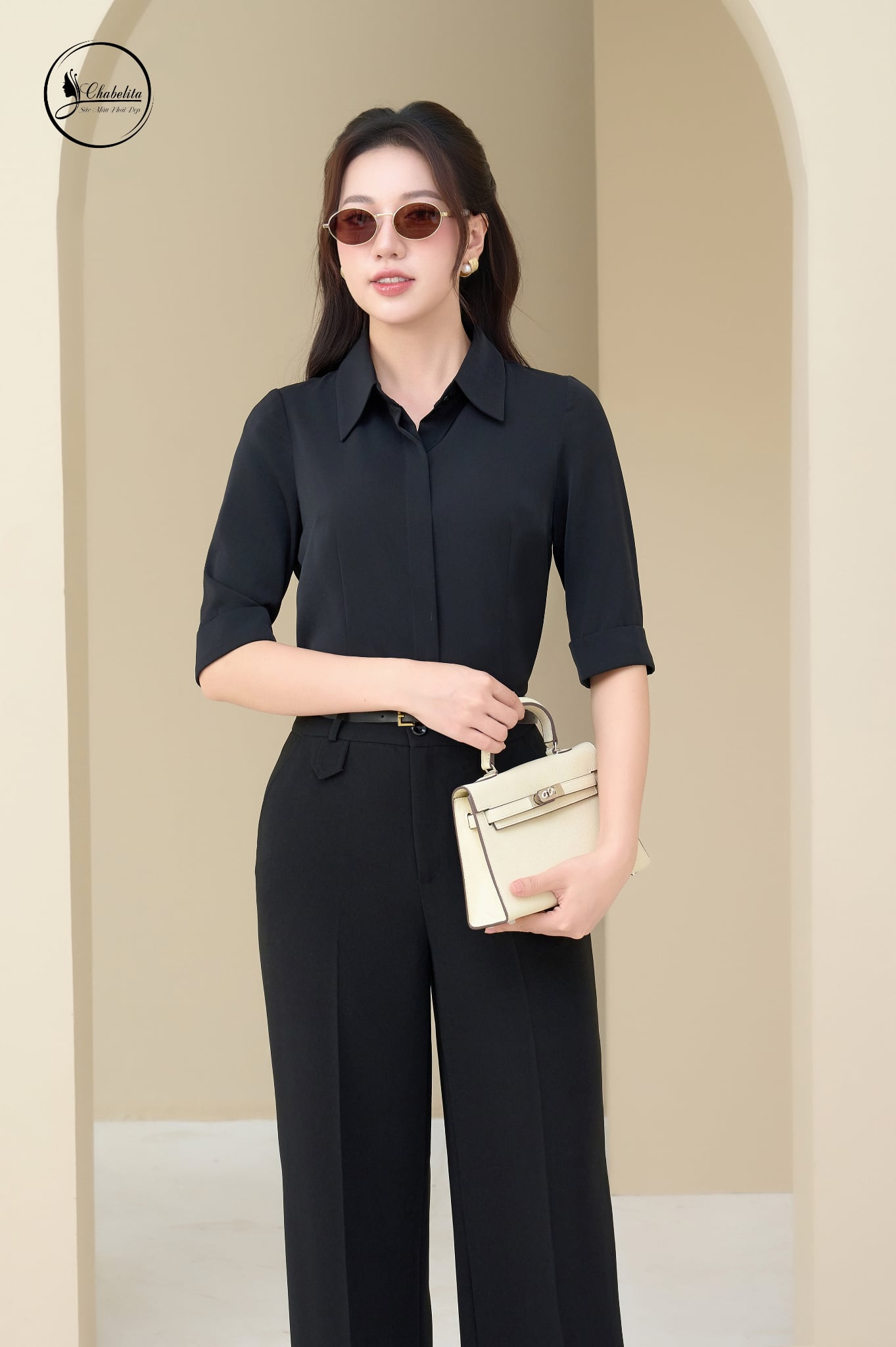 Áo sơ mi cổ đức tay lỡ màu đen