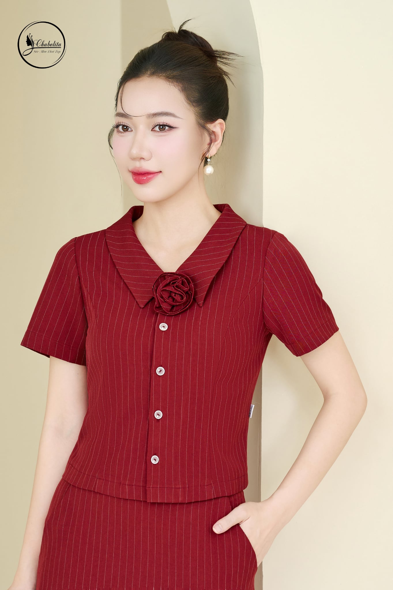 Bộ kẻ đính hoa màu đỏ đô