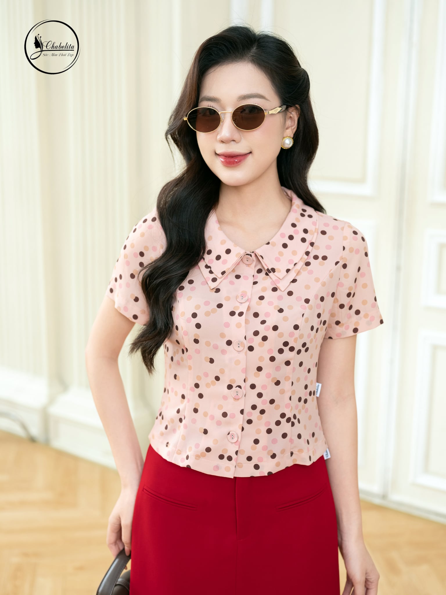 Áo sơ tay lỡ họa tiết chấm bi màu hồng