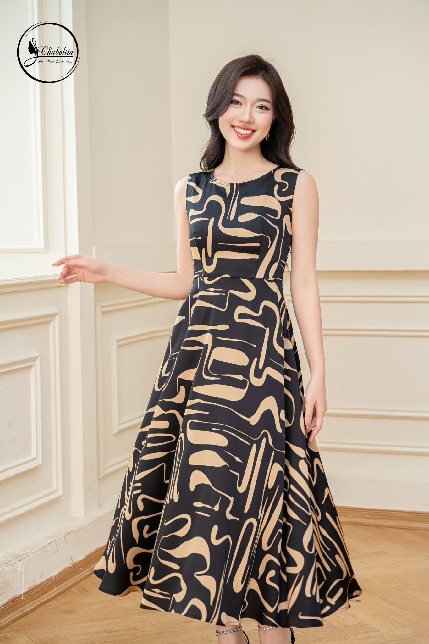 Đầm xòe sát nách họa tiết nâu