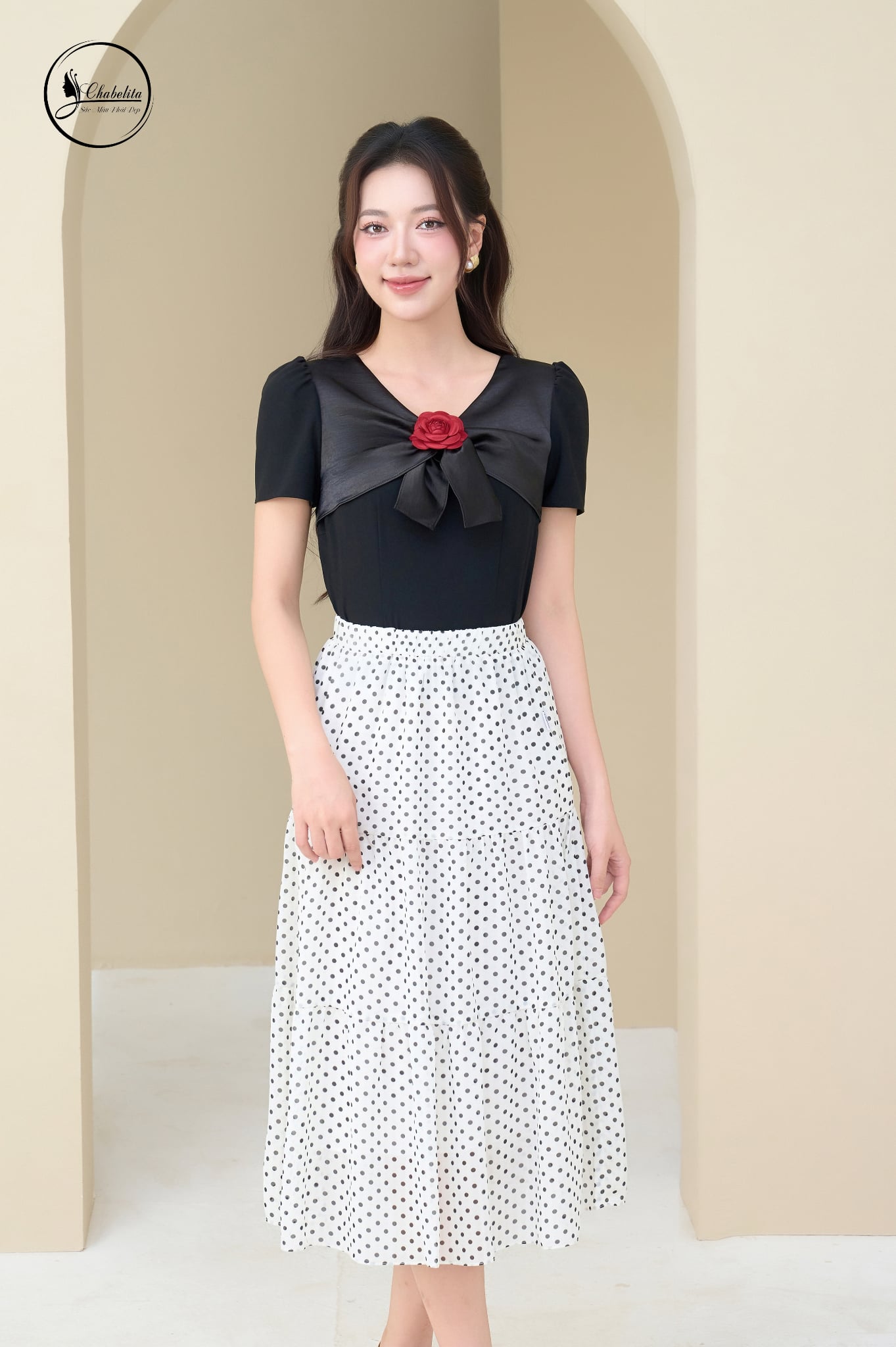 Áo sơ mi phối đen