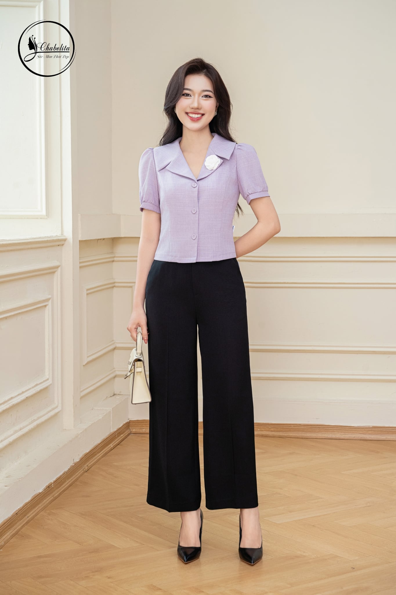 Áo sơ mi cổ vest đính hoa tay lỡ màu tím