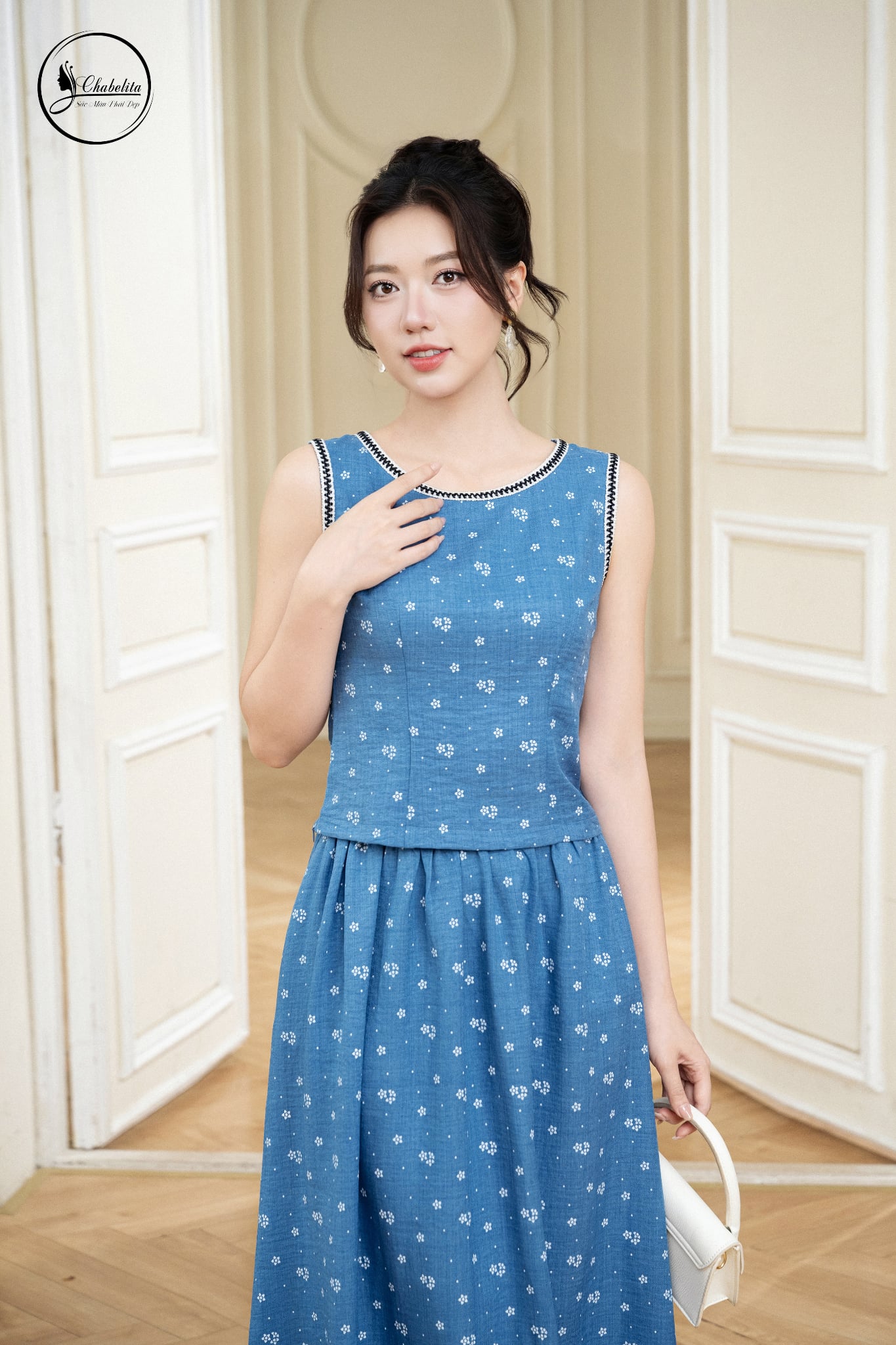 Sét bộ áo sát nách cổ tròn phối viền màu xanh