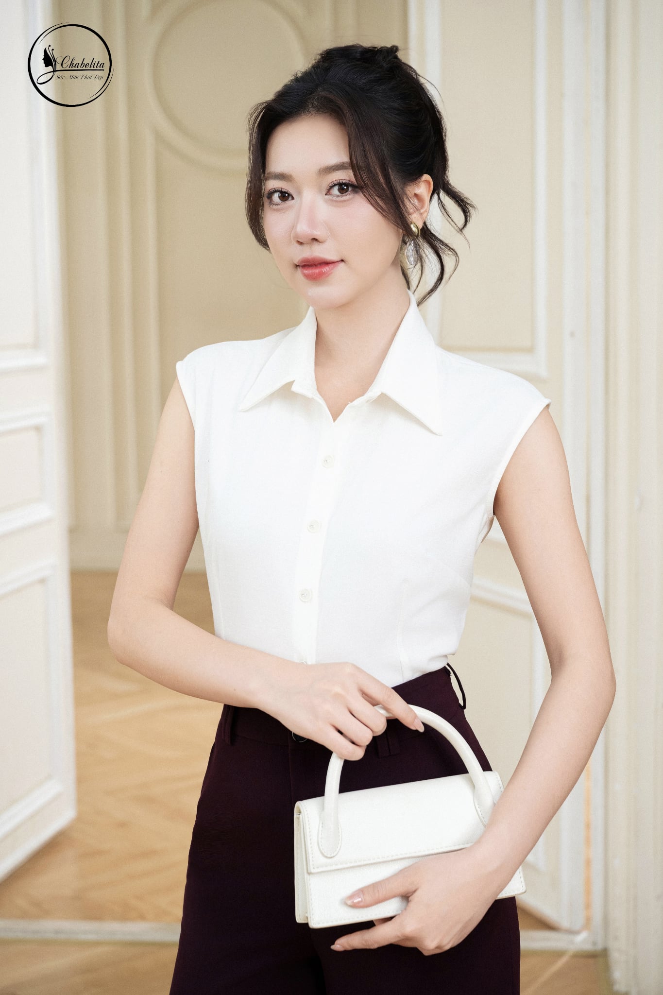 Áo cổ đức tay hến đũi trắng