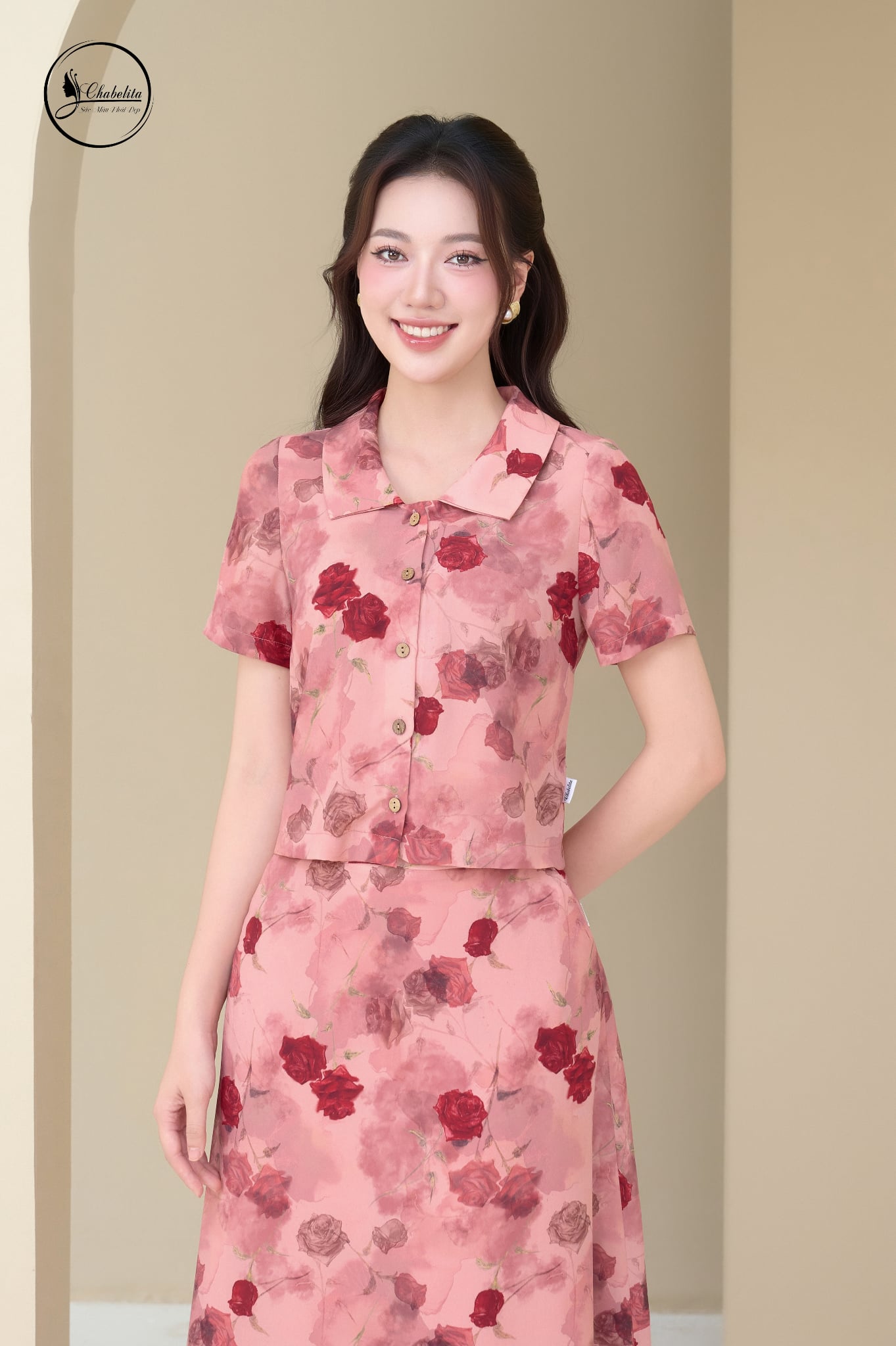 Sét bộ hoa áo sơ mi phối chân váy màu hồng