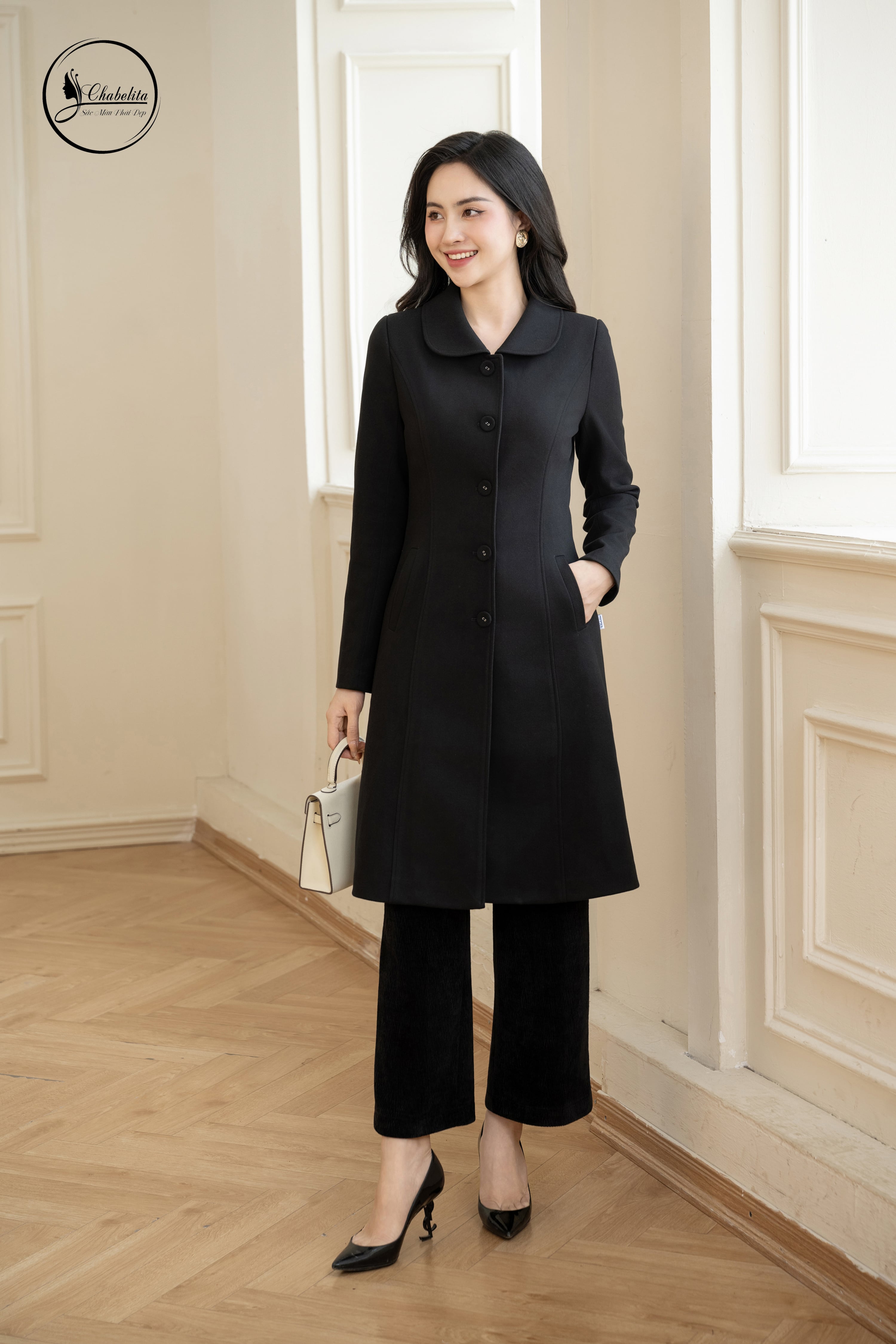 Áo mangto màu đen