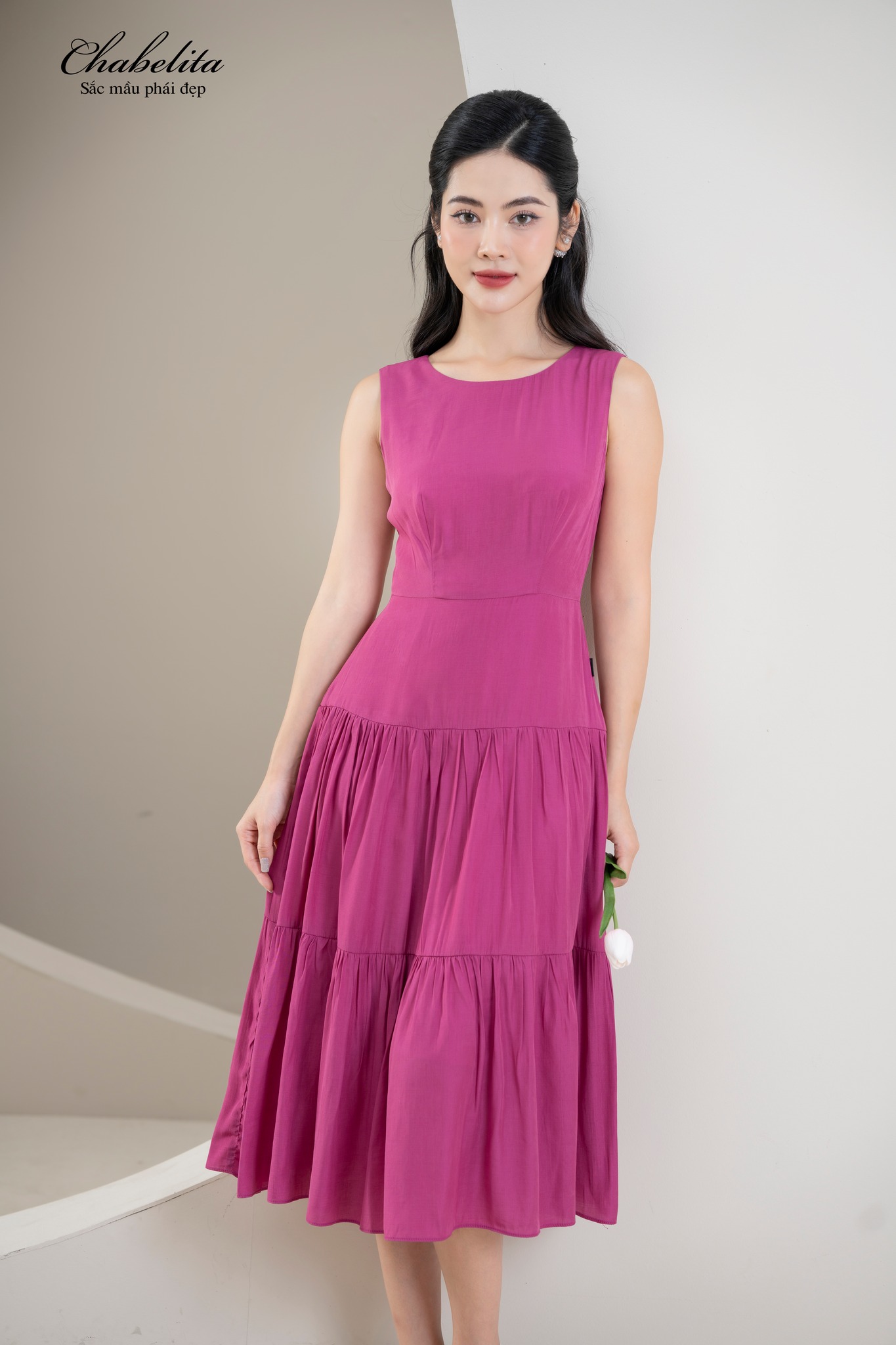 Đầm sát nách 3 tầng đỏ cẩm