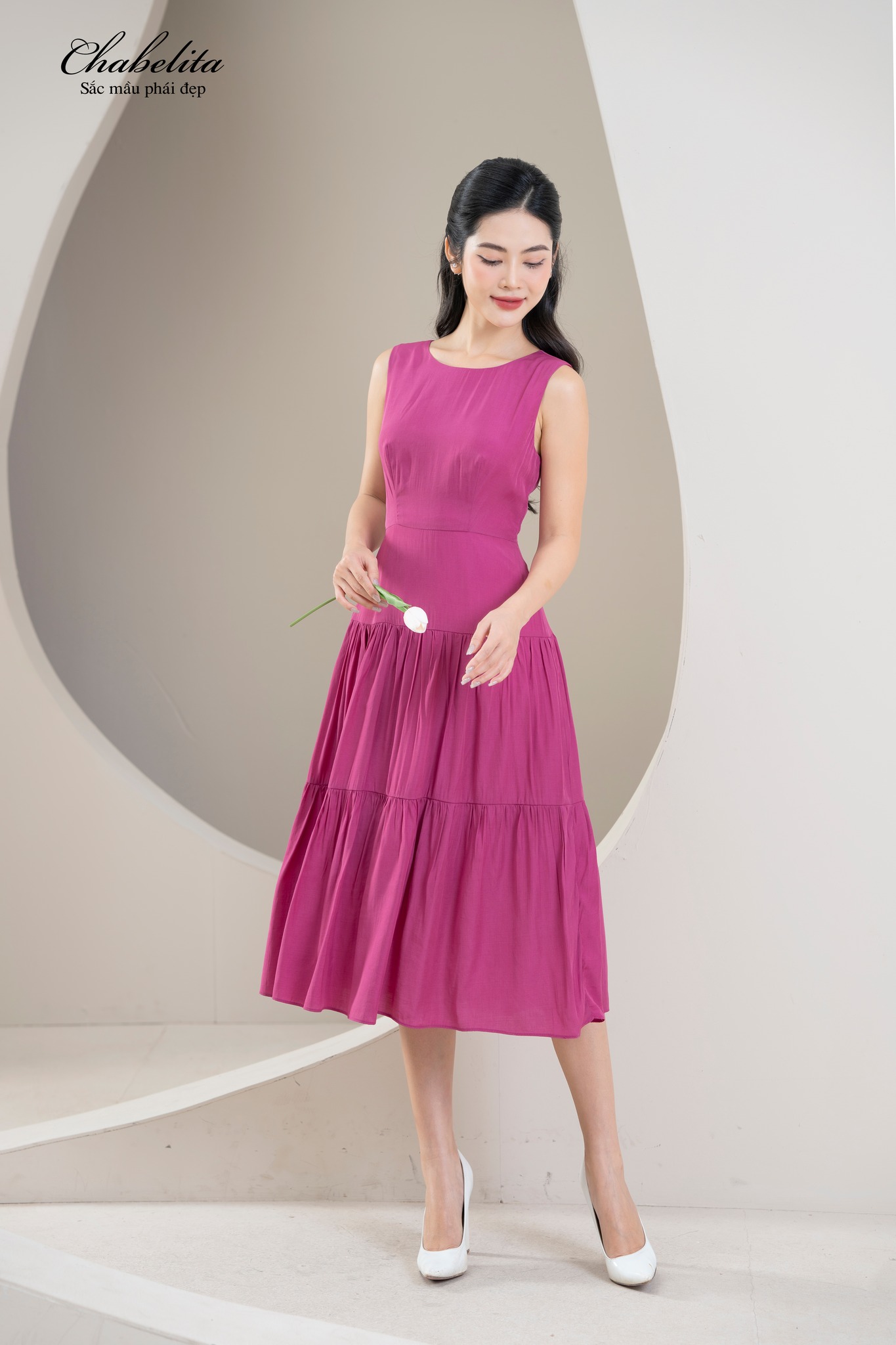 Đầm sát nách 3 tầng đỏ cẩm