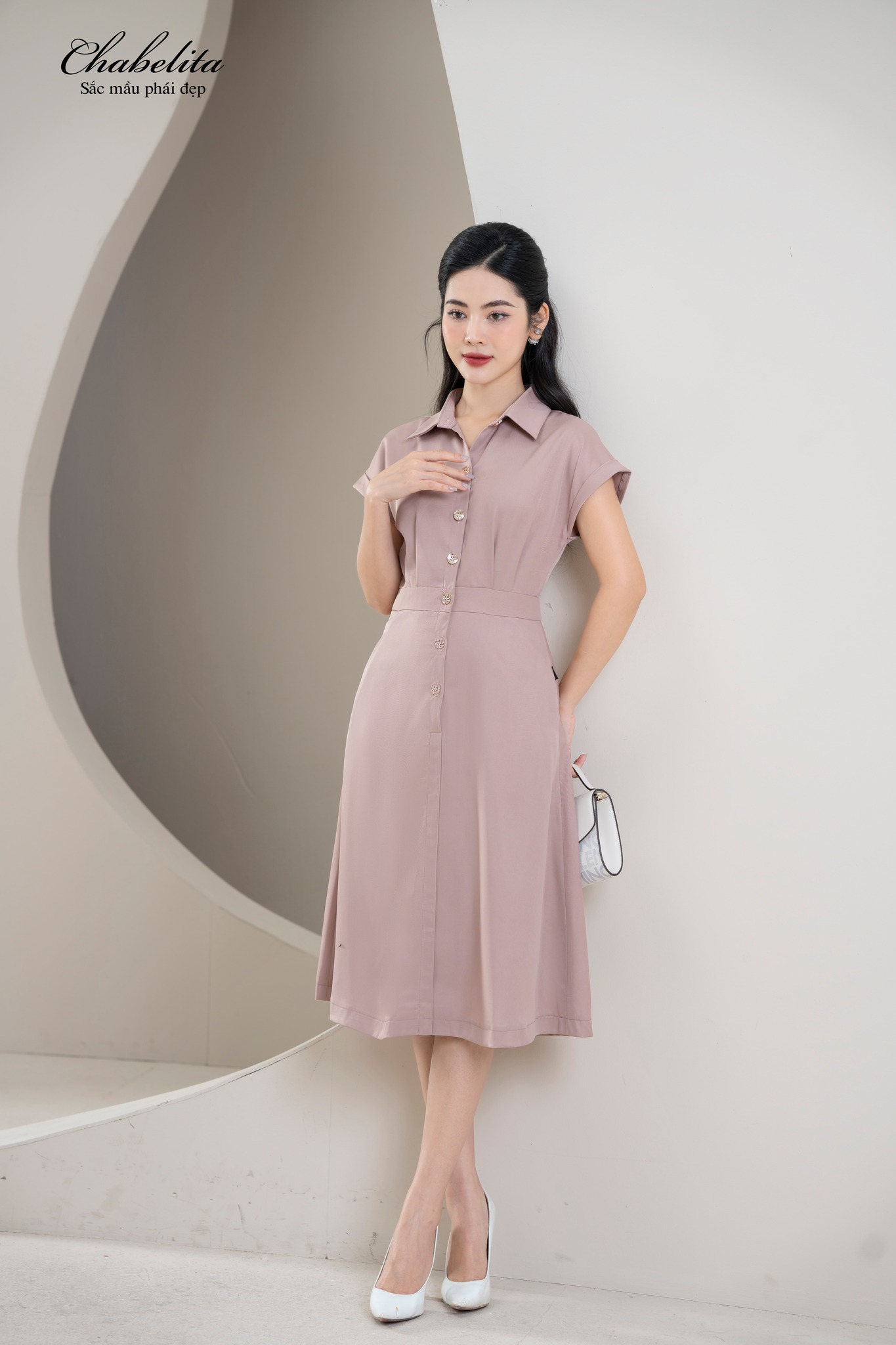 Đầm cổ đức màu hồng