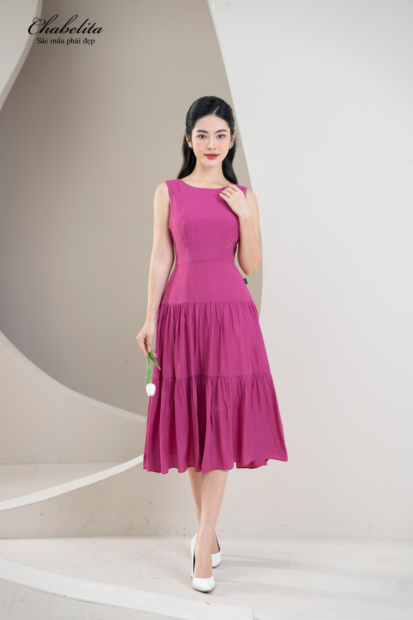 Đầm sát nách 3 tầng đỏ cẩm