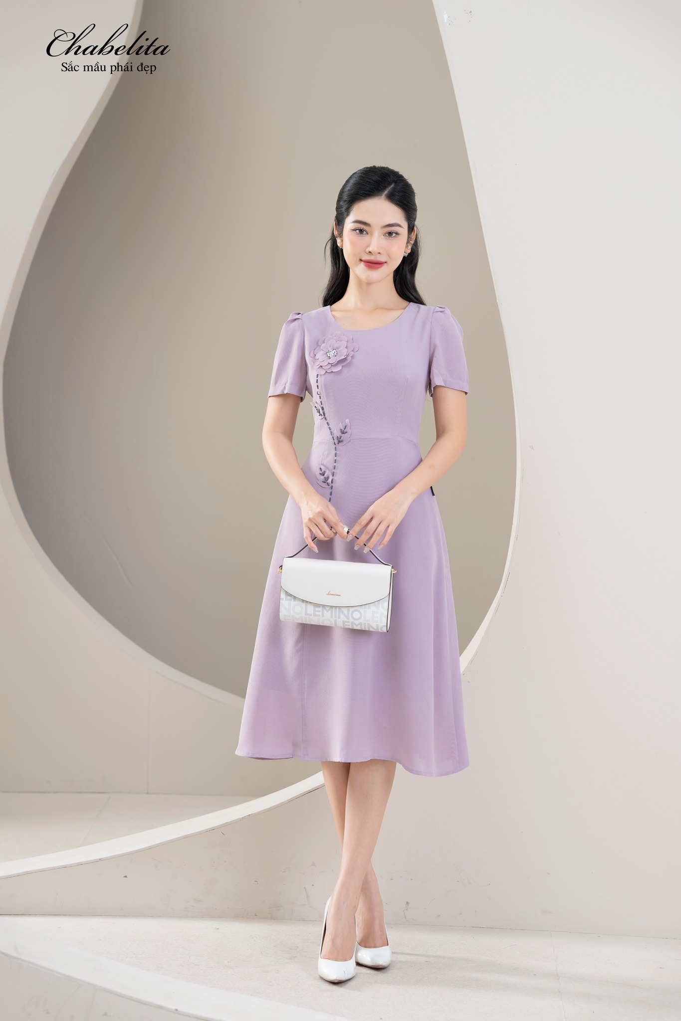 Màu tím lilac hot trend và 25 set đồ tím lí lắc, tím trẻ trung cho nàng  sành điệu - BlogAnChoi