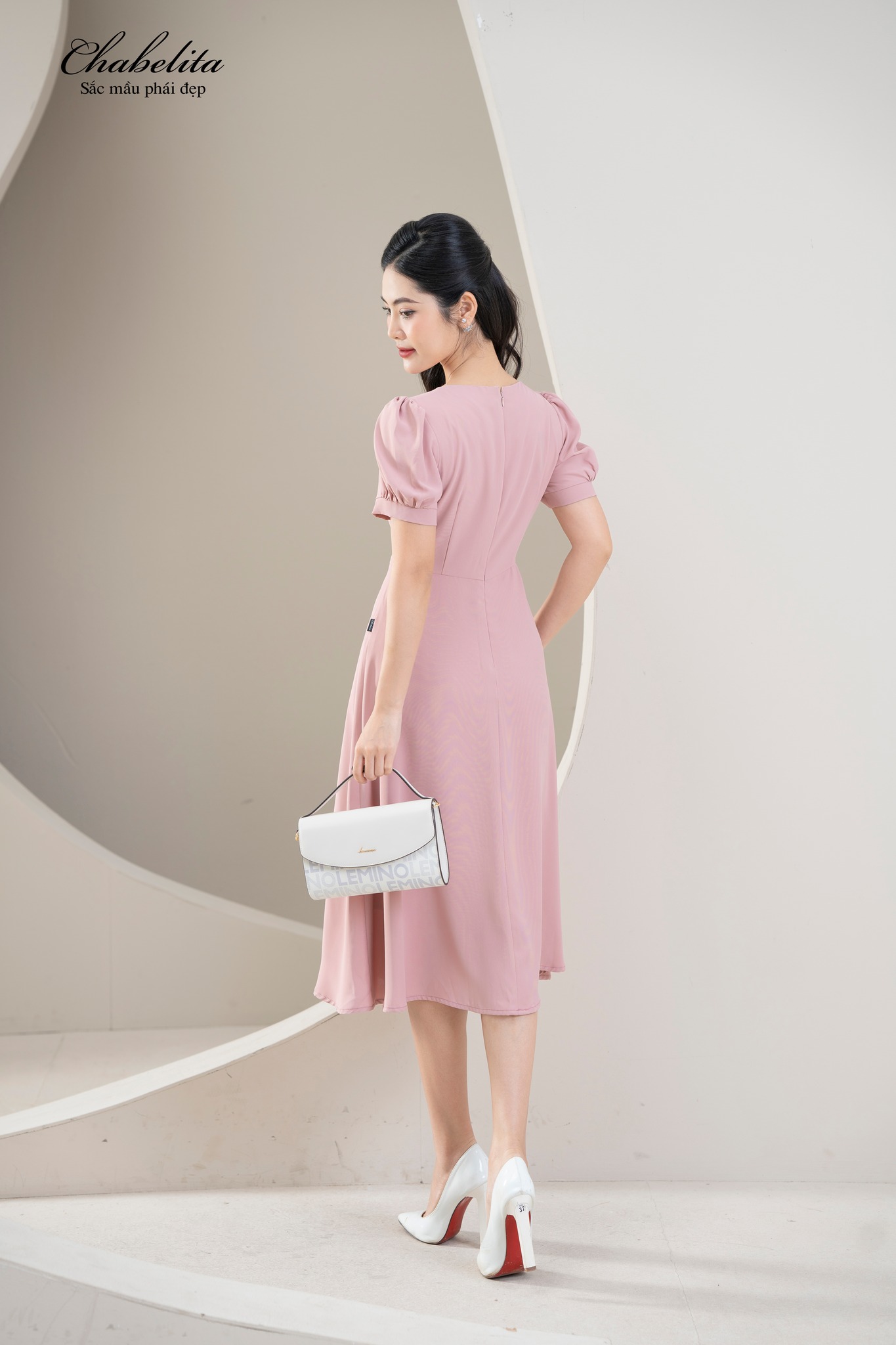 Đầm tay rúm màu hồng