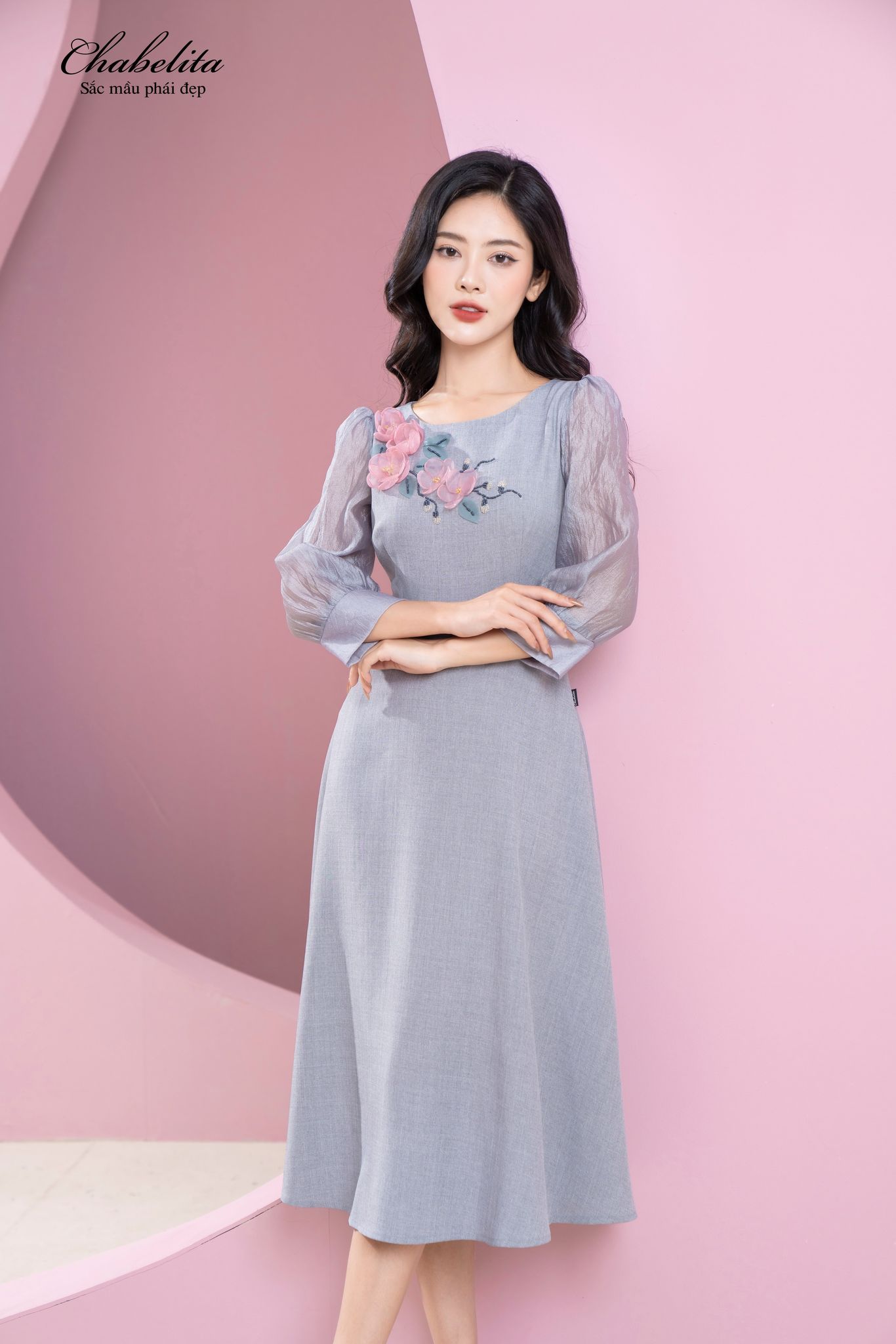 Đầm thuê hoa phối tay màu ghi