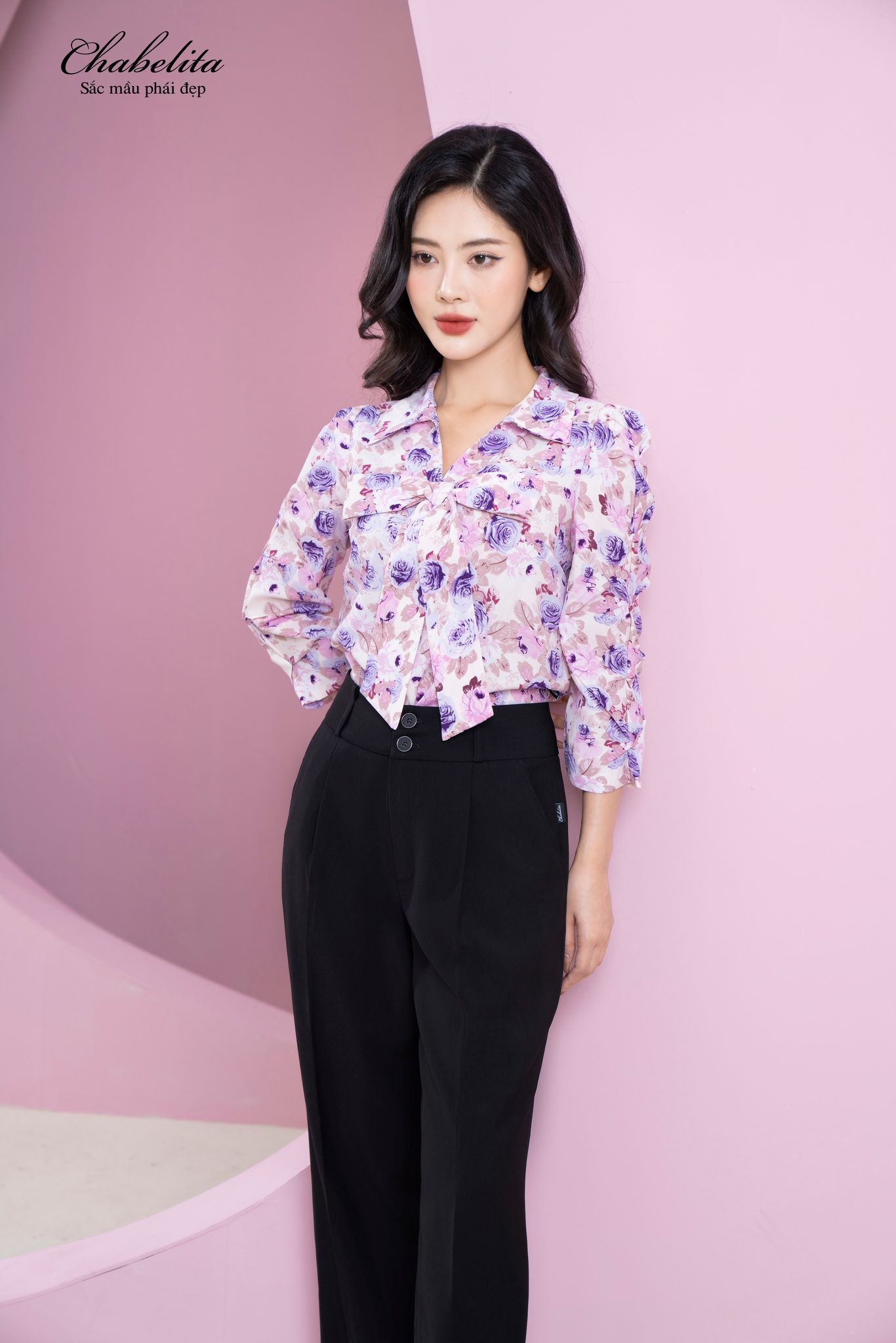 Áo sơ mi cổ nơ hoa màu tím