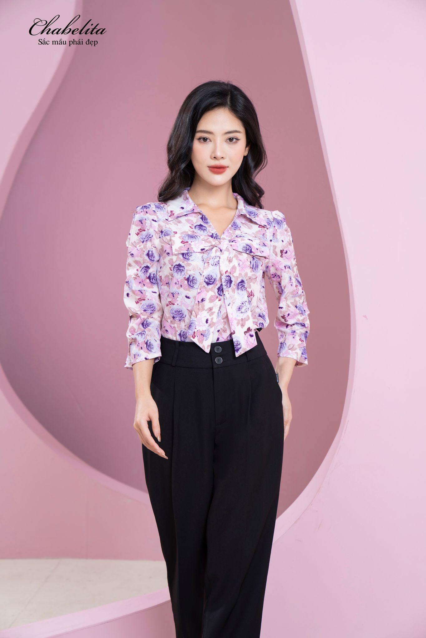 Áo sơ mi cổ nơ hoa màu tím