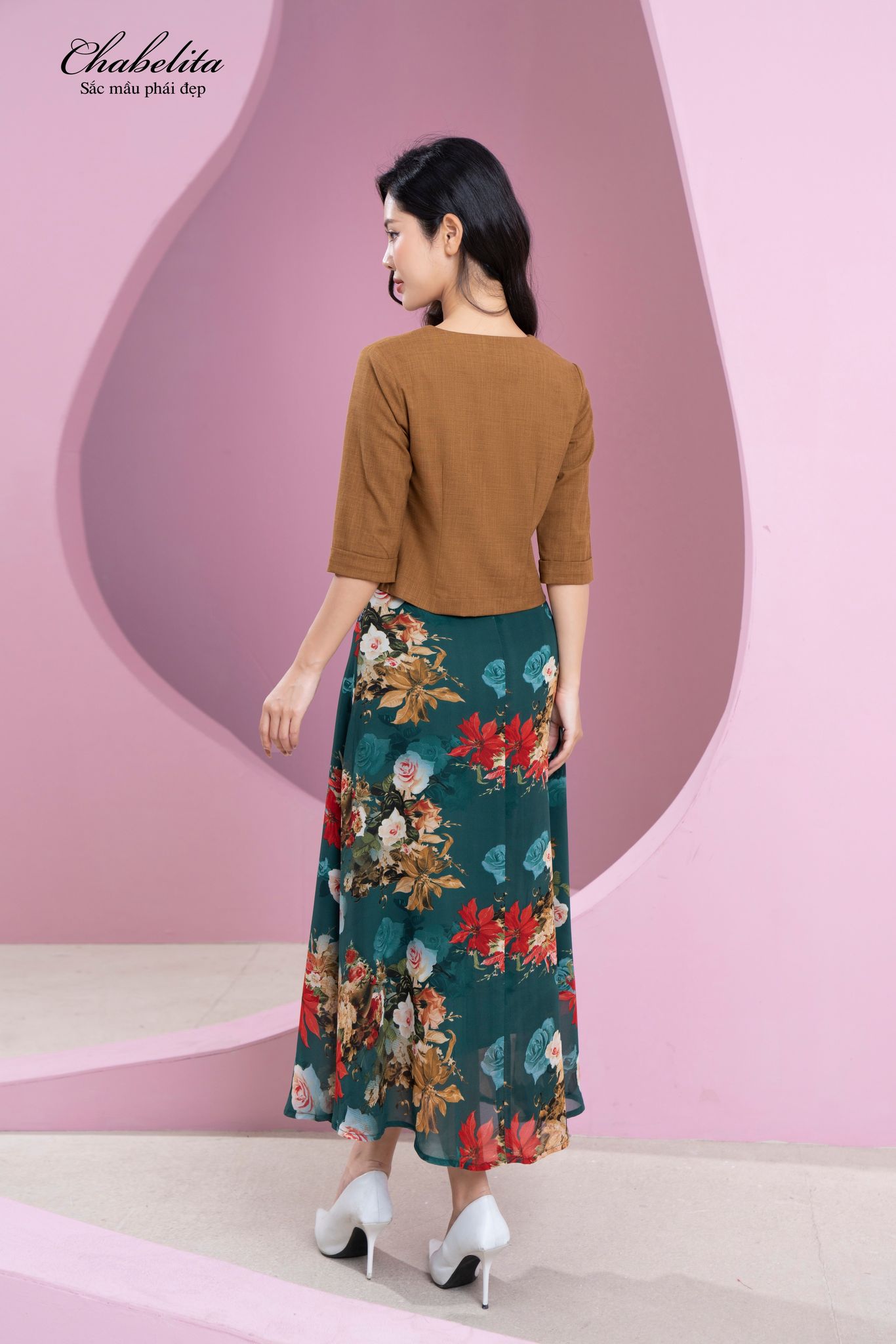 Áo vest ký giả màu vàng