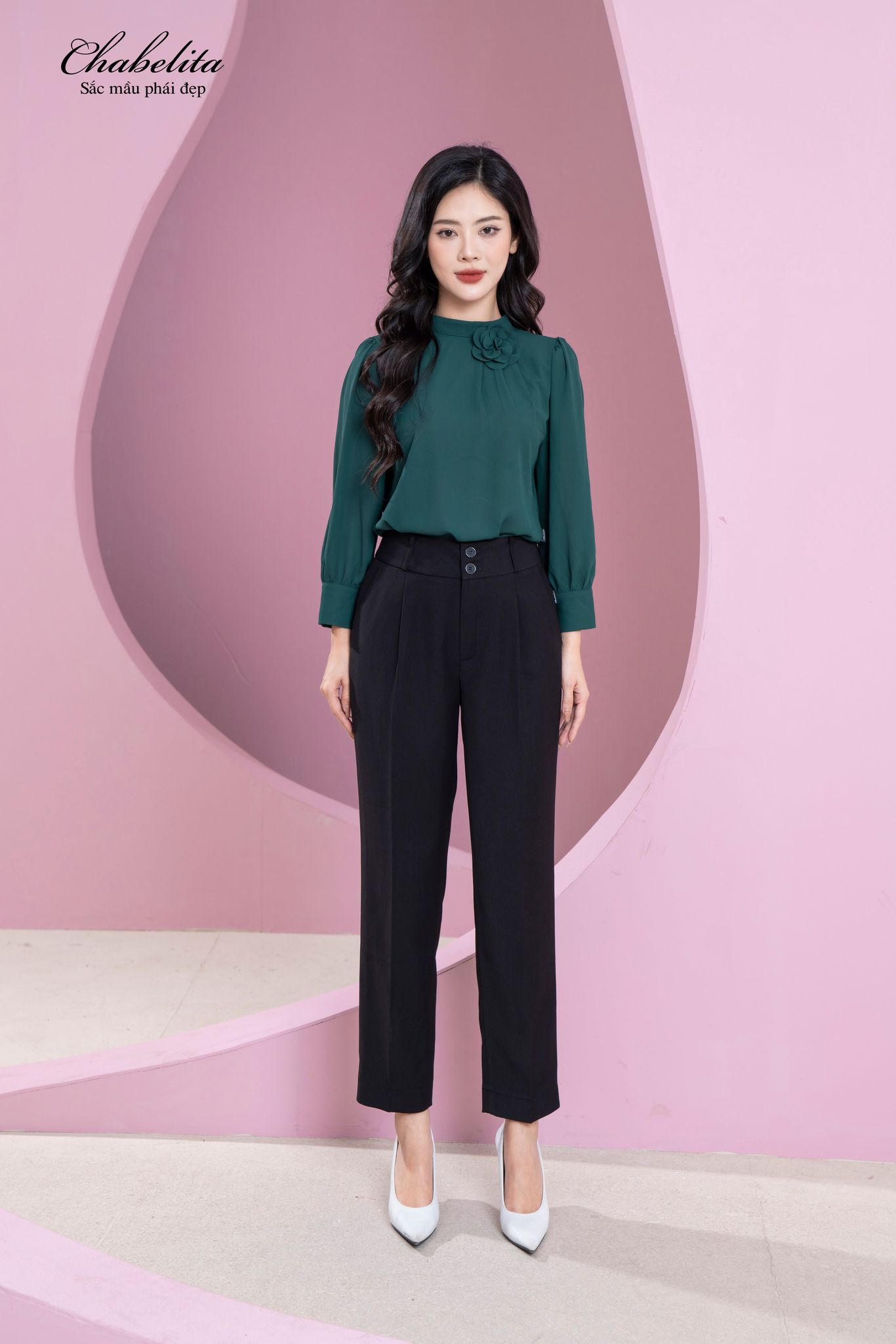 Áo cổ 3 phân hoa ngực màu xanh