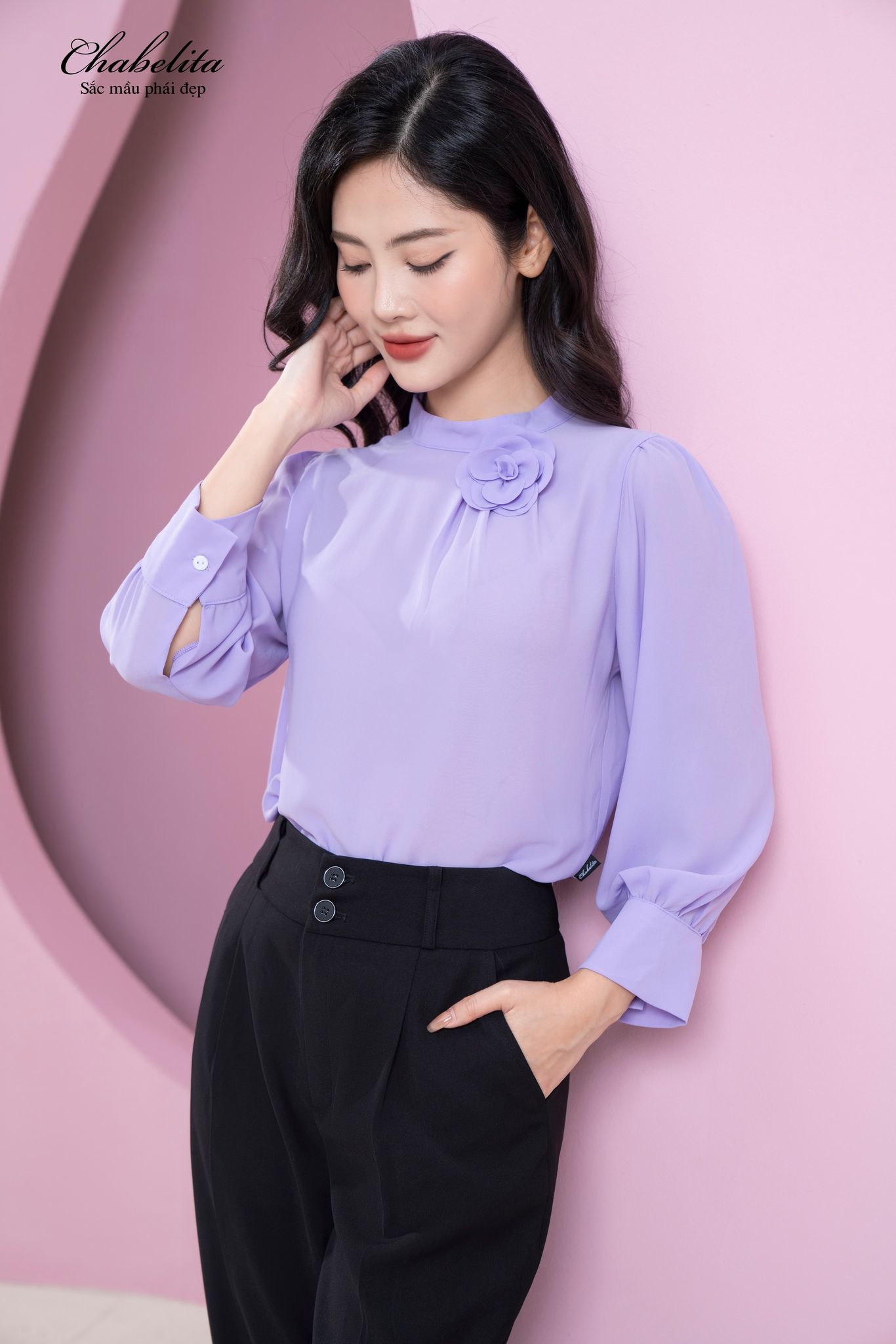 Áo cổ 3 phân hoa ngực màu tím