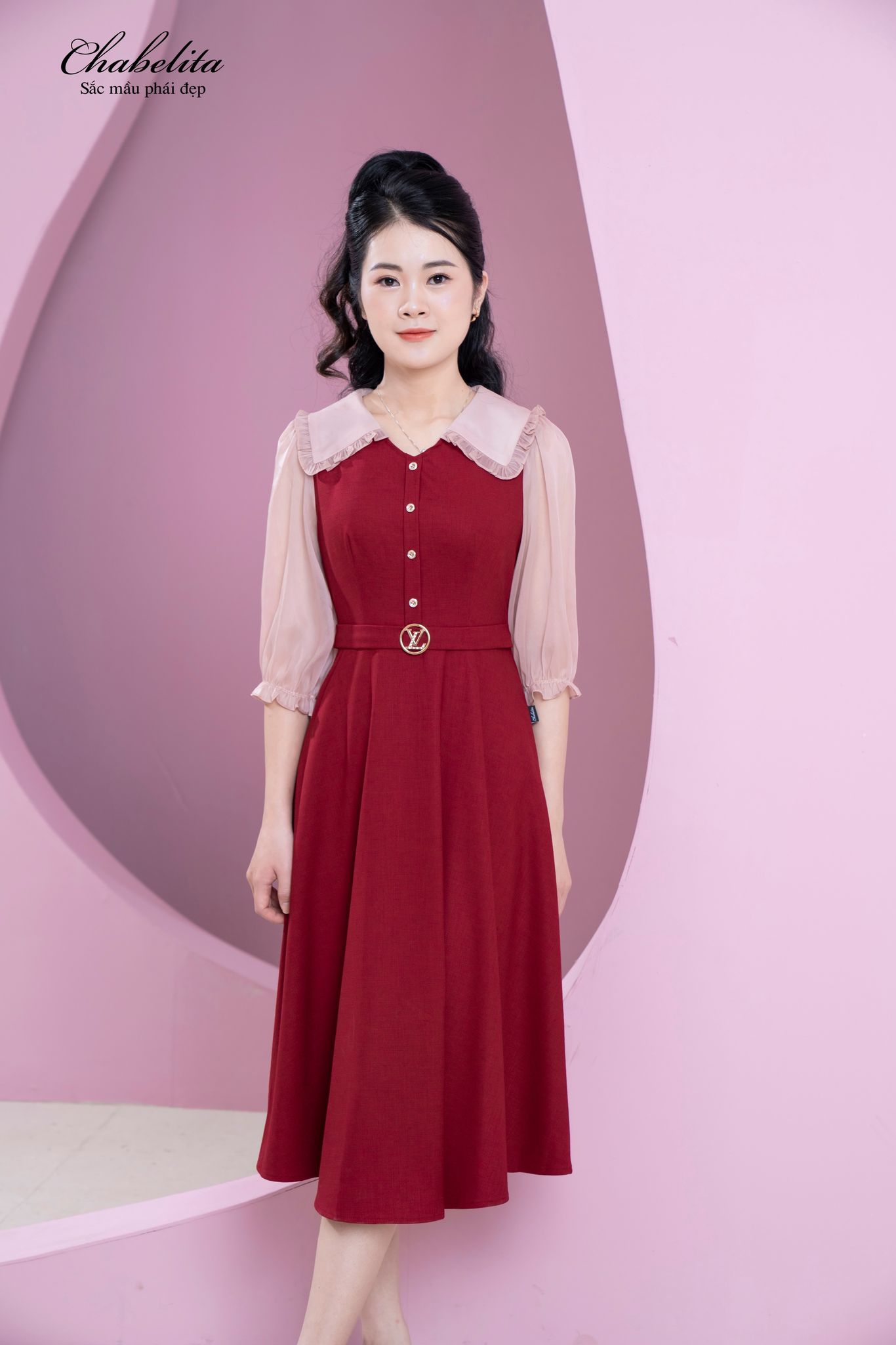 Đầm phối cổ+ tay màu đỏ