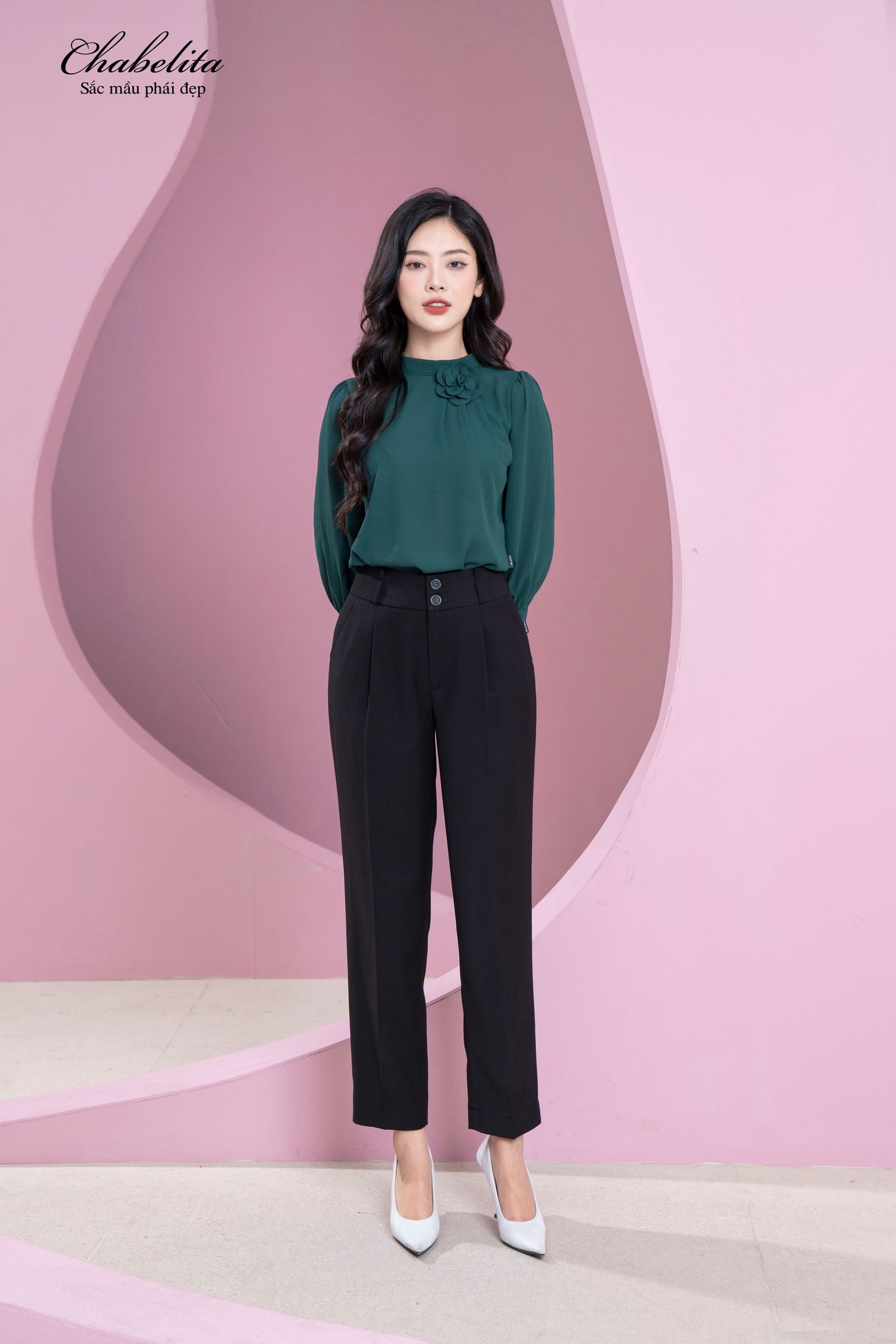 Áo cổ 3 phân hoa ngực màu xanh