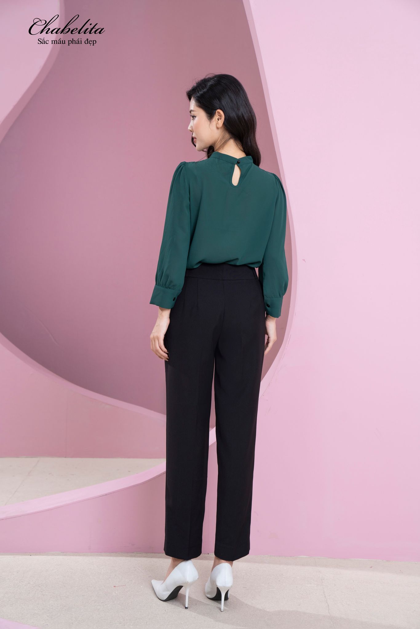 Áo cổ 3 phân hoa ngực màu xanh