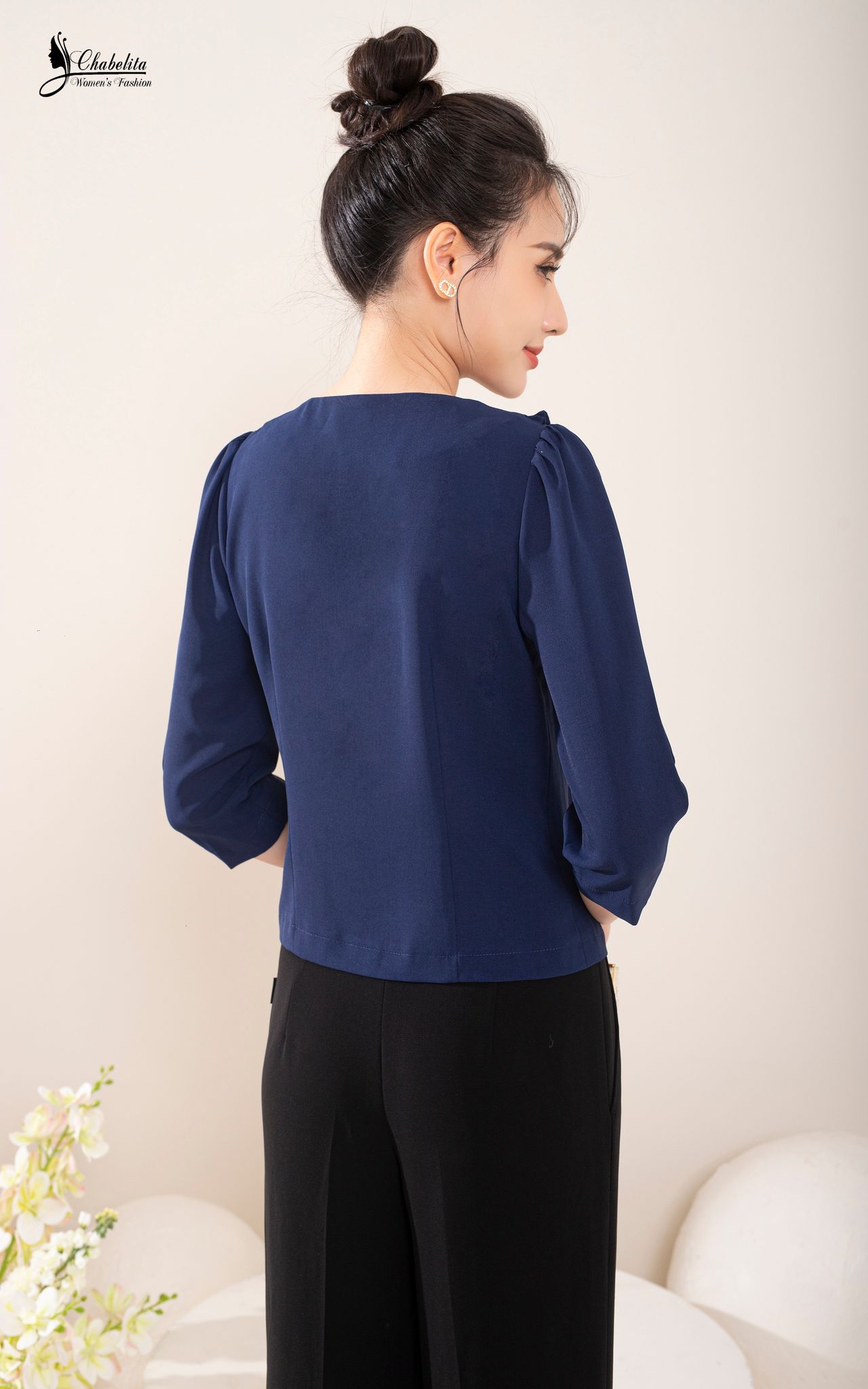 Sơ mi bèo dài tay màu tím than