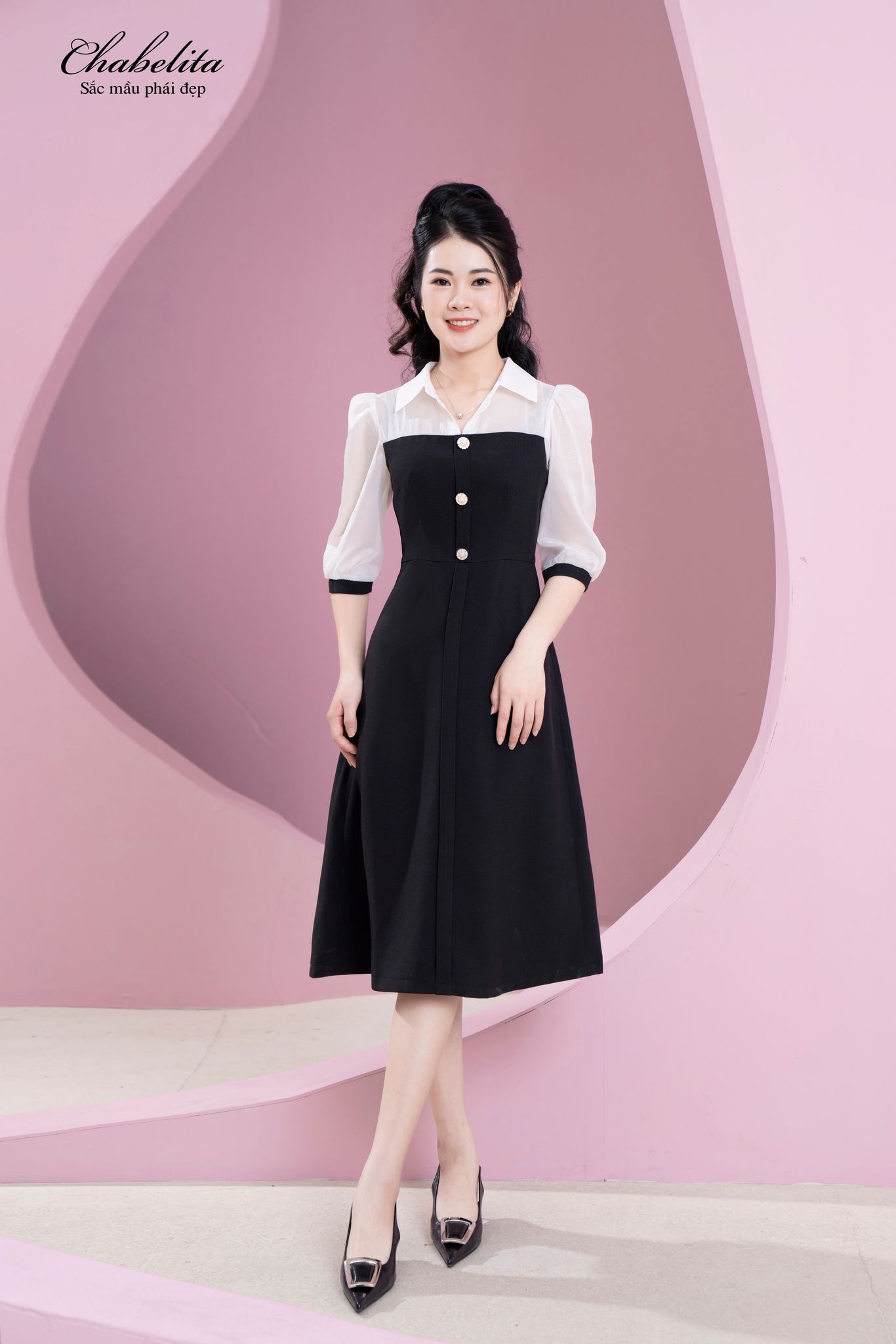 Váy phối tay ngực màu đen