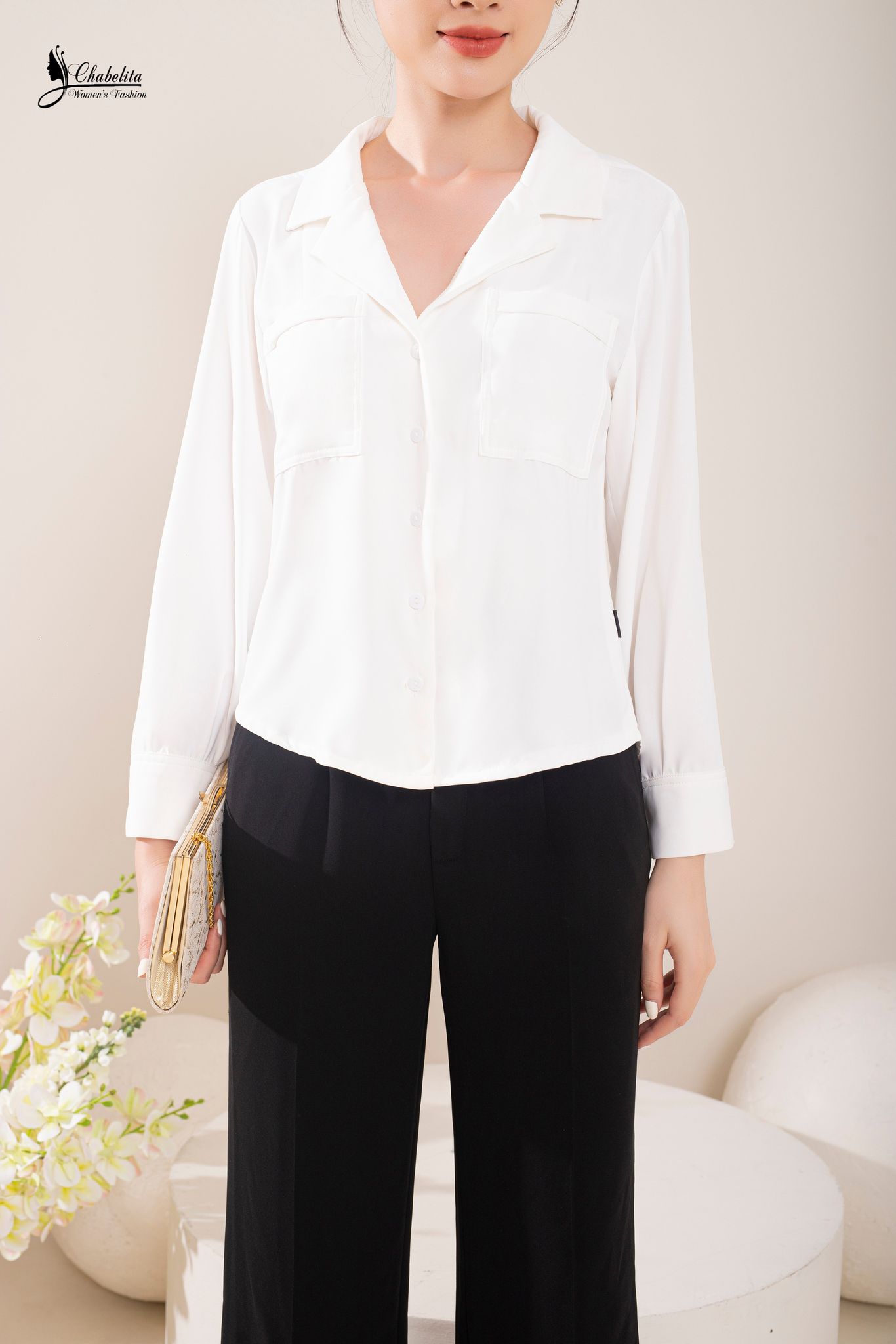 Áo sơ mi phối túi ngực màu trắng