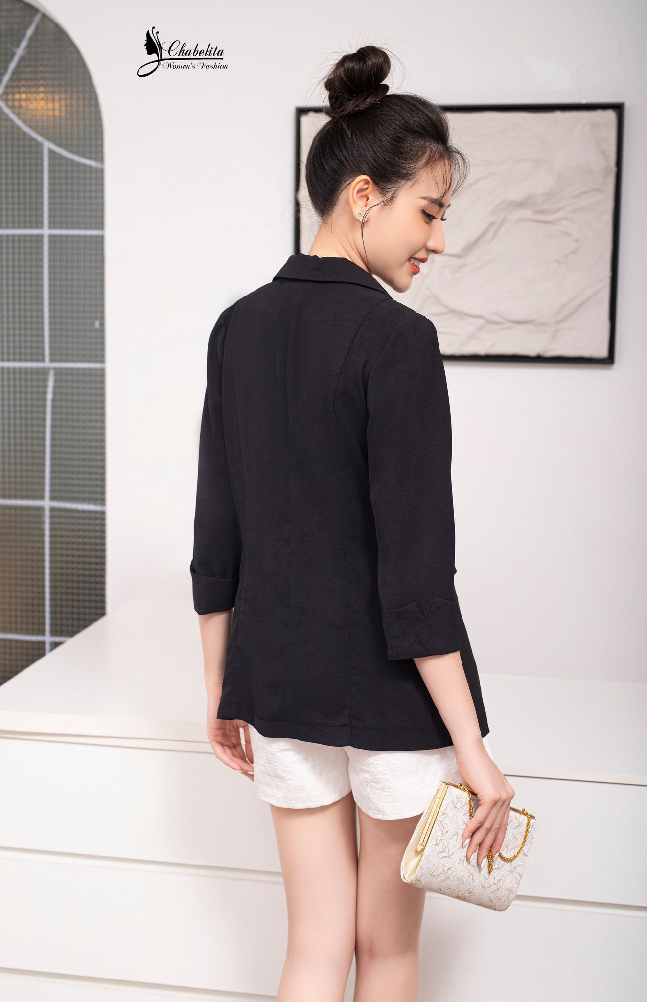 Áo vest thời trang màu đen