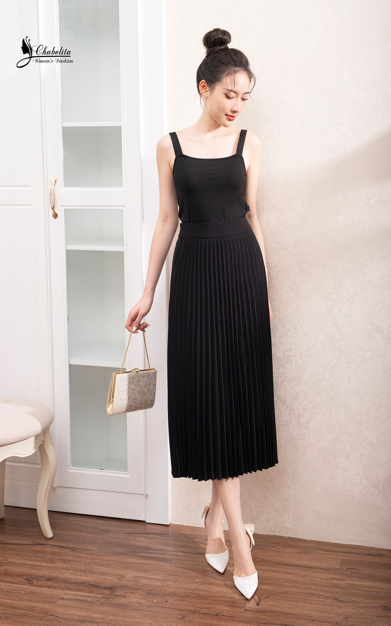 Áo cottong 2 dây màu đen