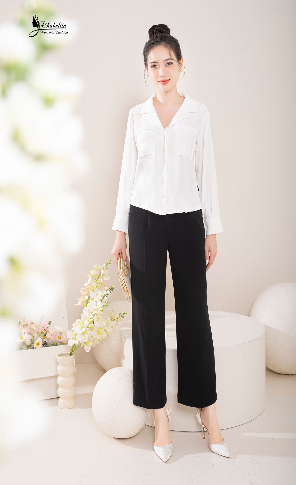 Áo sơ mi phối túi ngực màu trắng