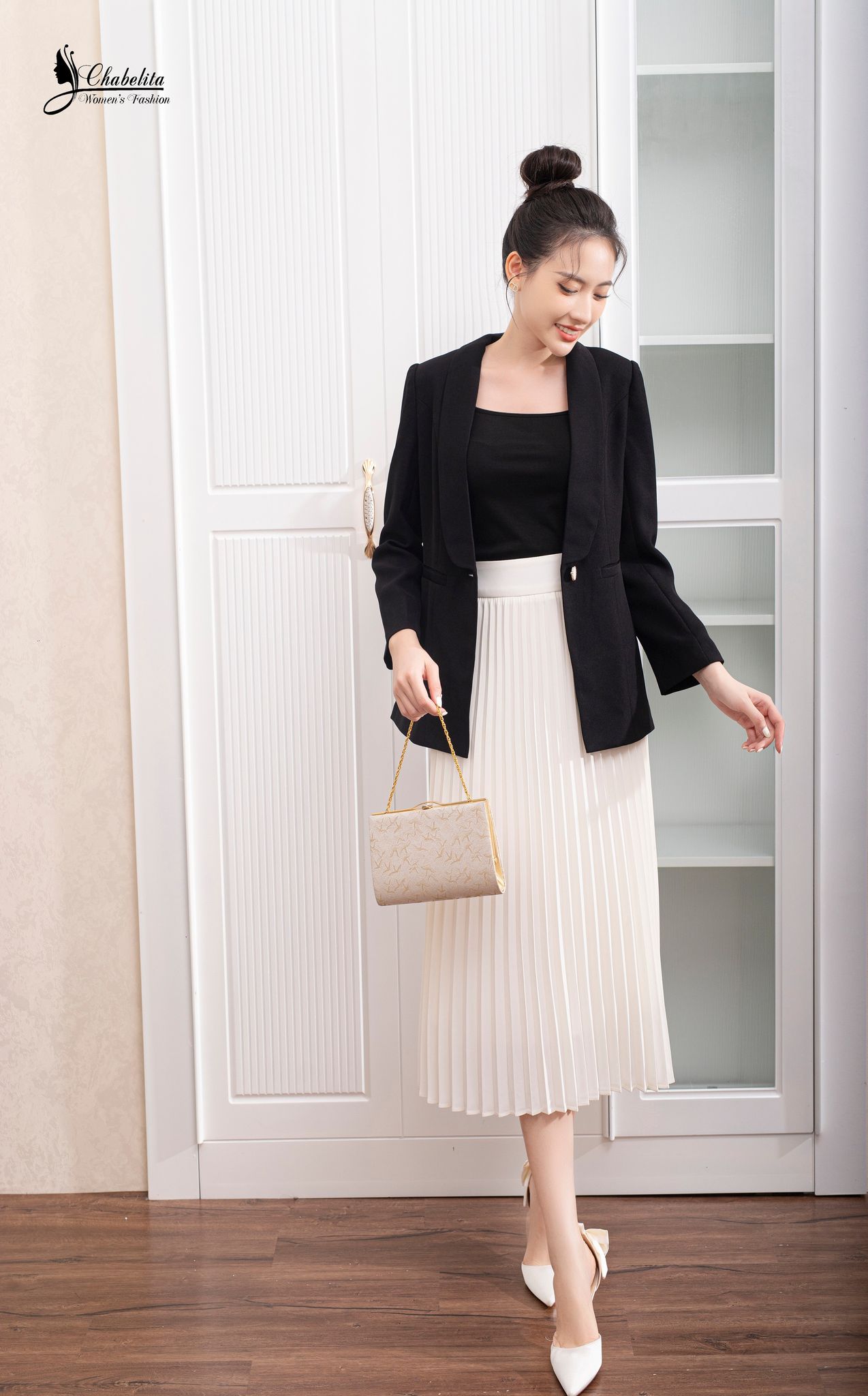Áo vest cổ sam màu đen