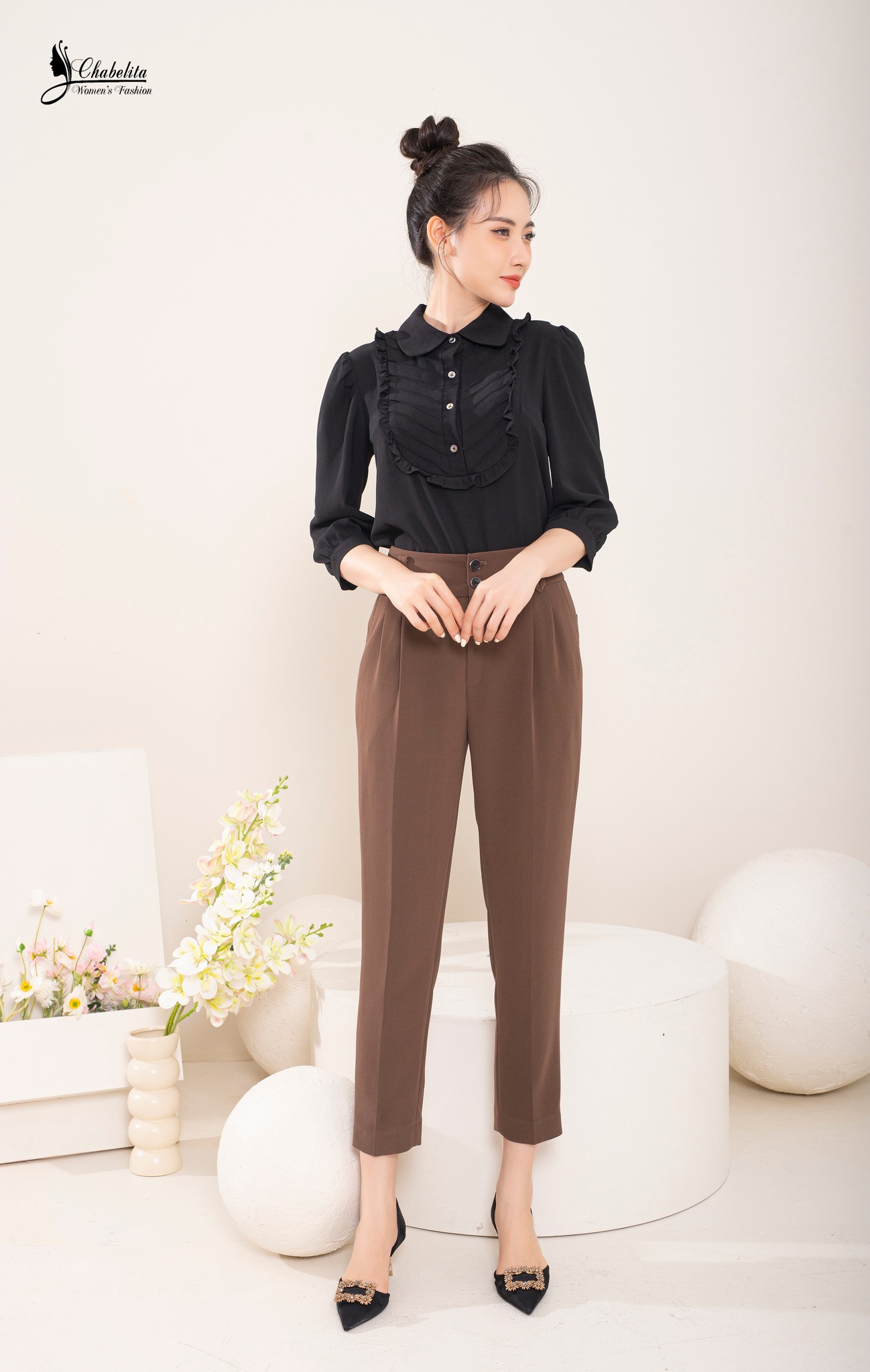 Sơ mi màu đen cách điệu