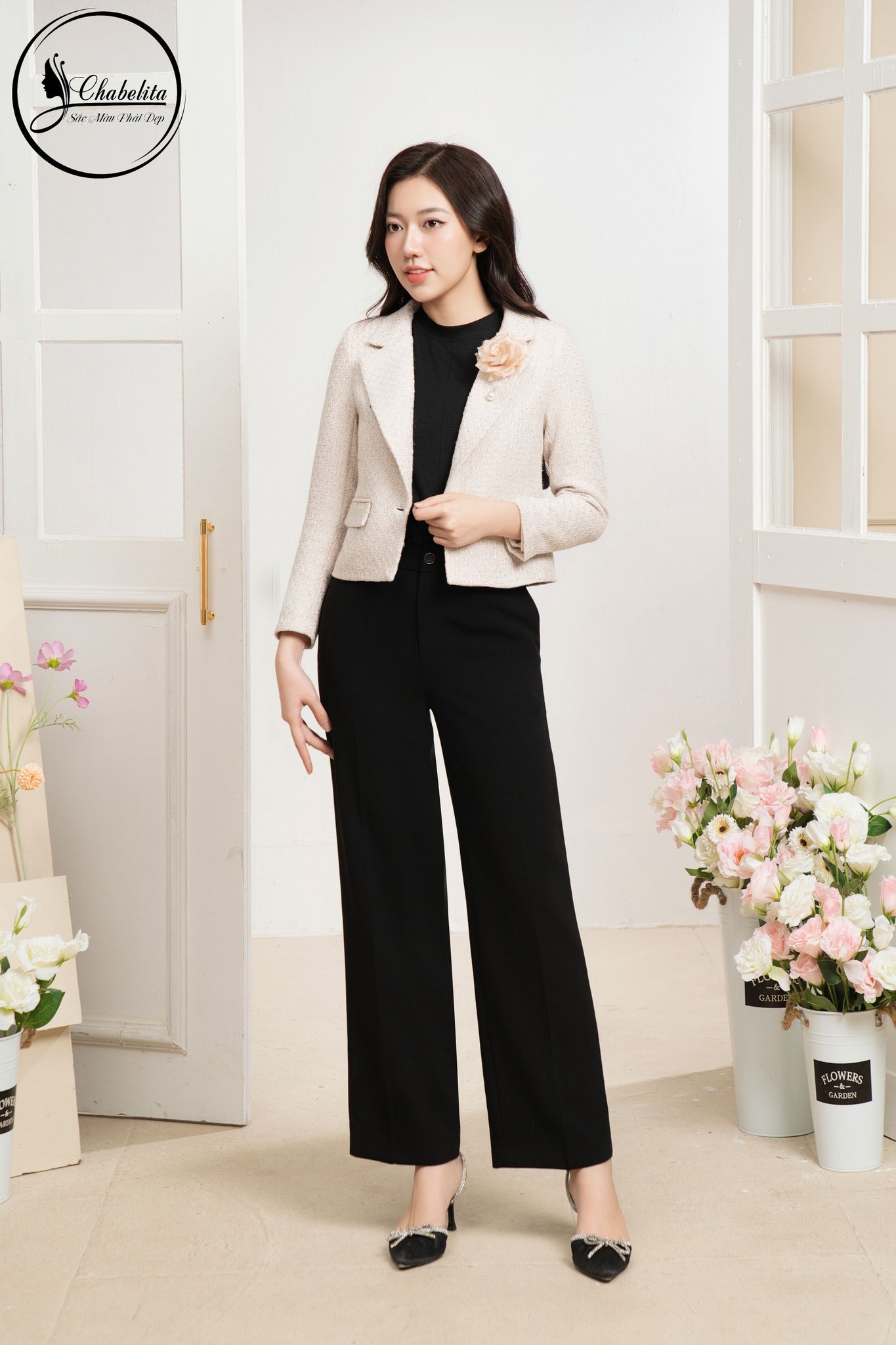Áo vest dạ màu be