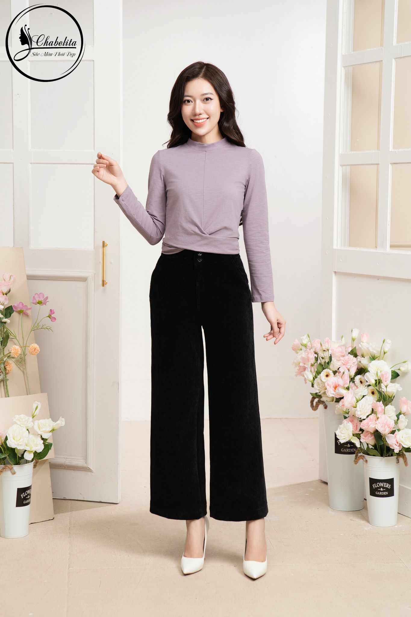 Quần nhung xuông 2 cúc màu đen