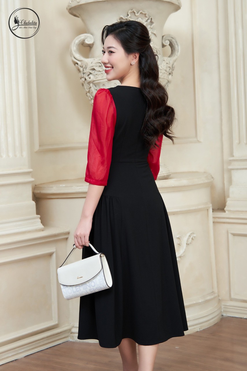 Đầm phối nơ màu đỏ