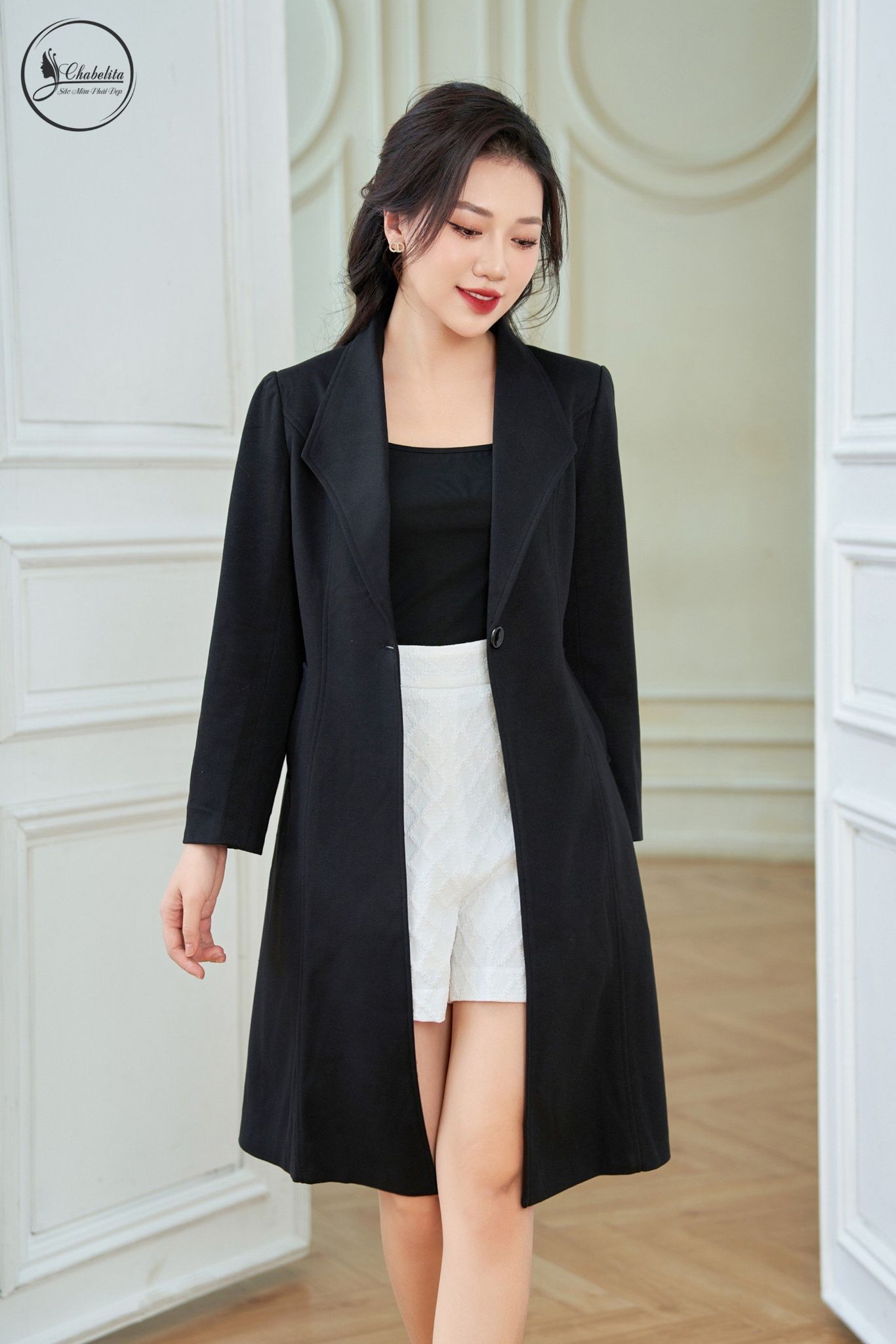 Áo măng tô dài màu đen