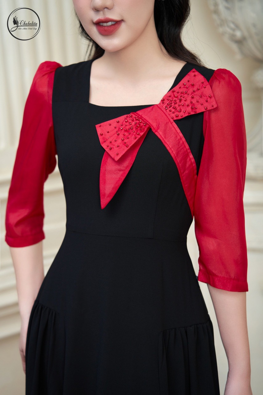 Đầm phối nơ màu đỏ